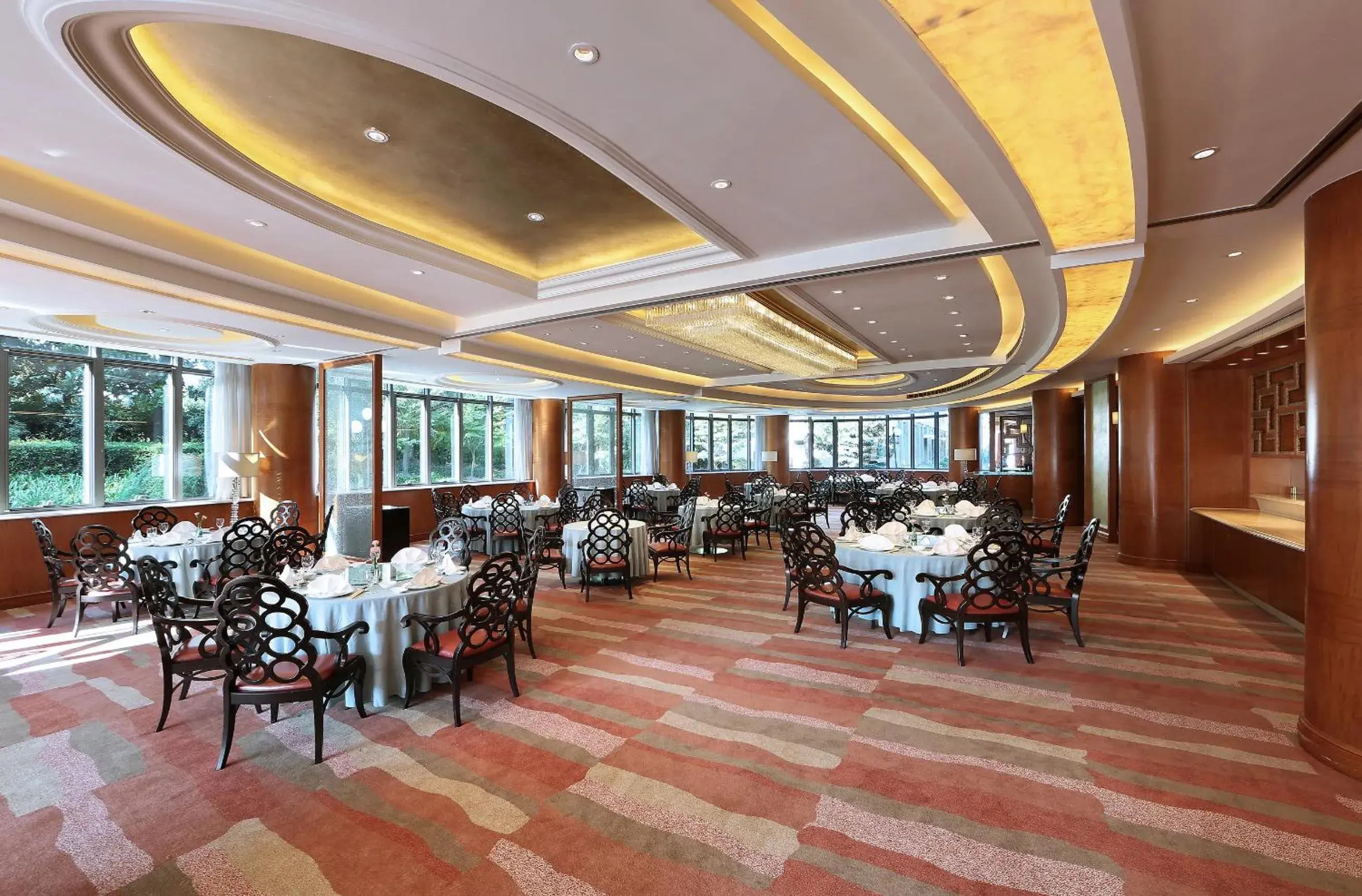 Restaurant/Places to Eat in Shanghai Dongjiao State Guest Hotel