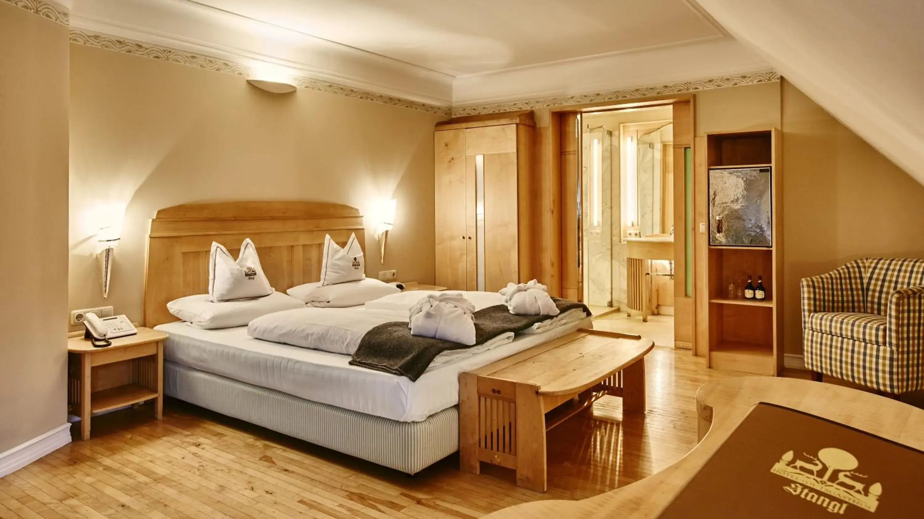 Photo of the whole room, Bed in Hotel Gutsgasthof Stangl