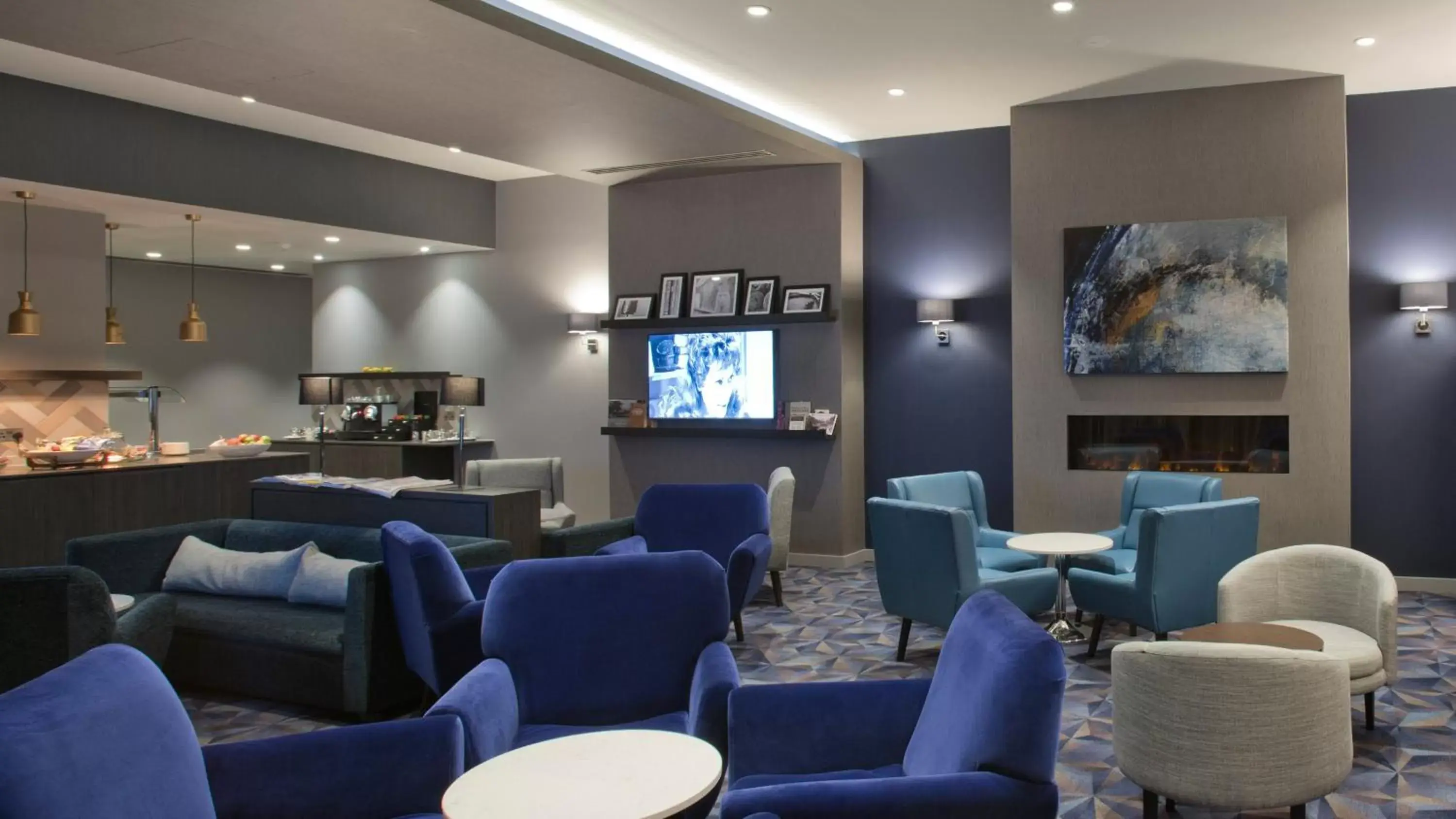 Other, Lounge/Bar in Crowne Plaza Aberdeen Airport, an IHG Hotel