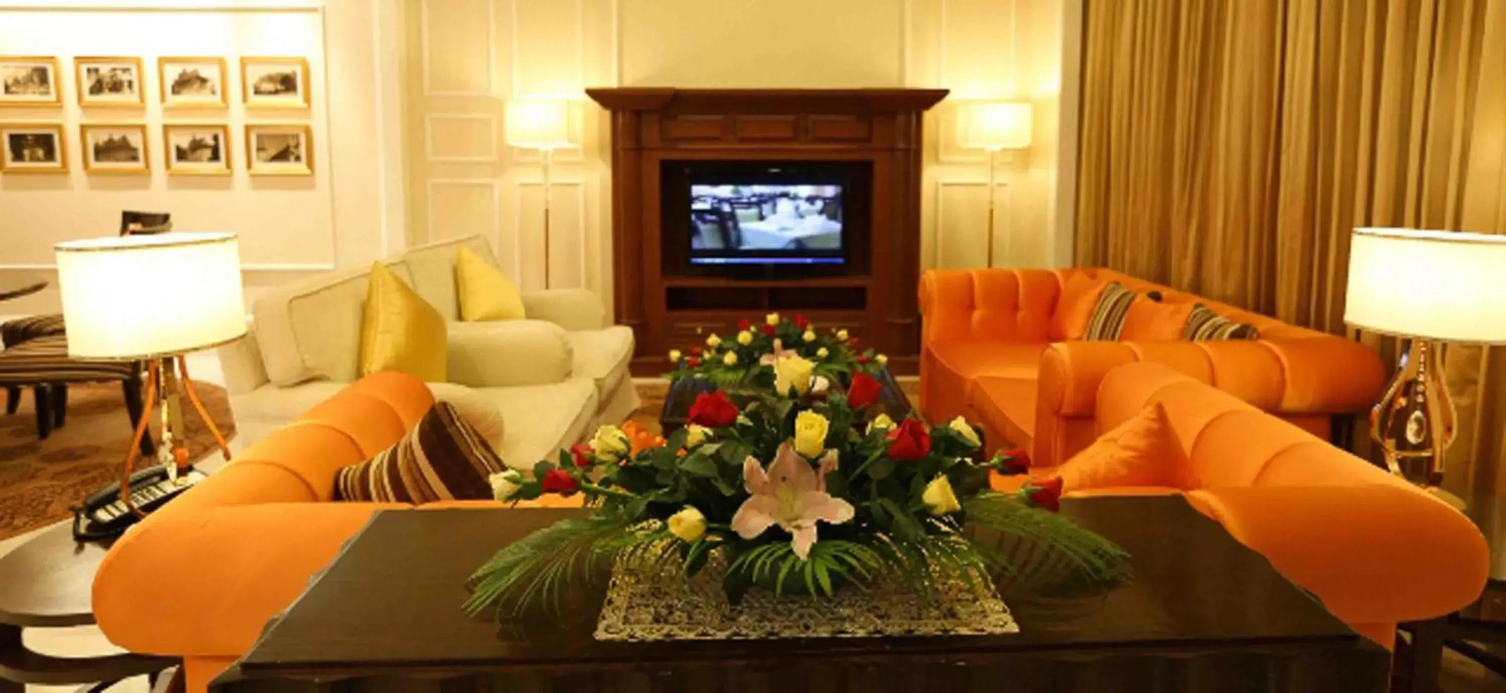 Lobby or reception, Seating Area in Phnom Penh Hotel