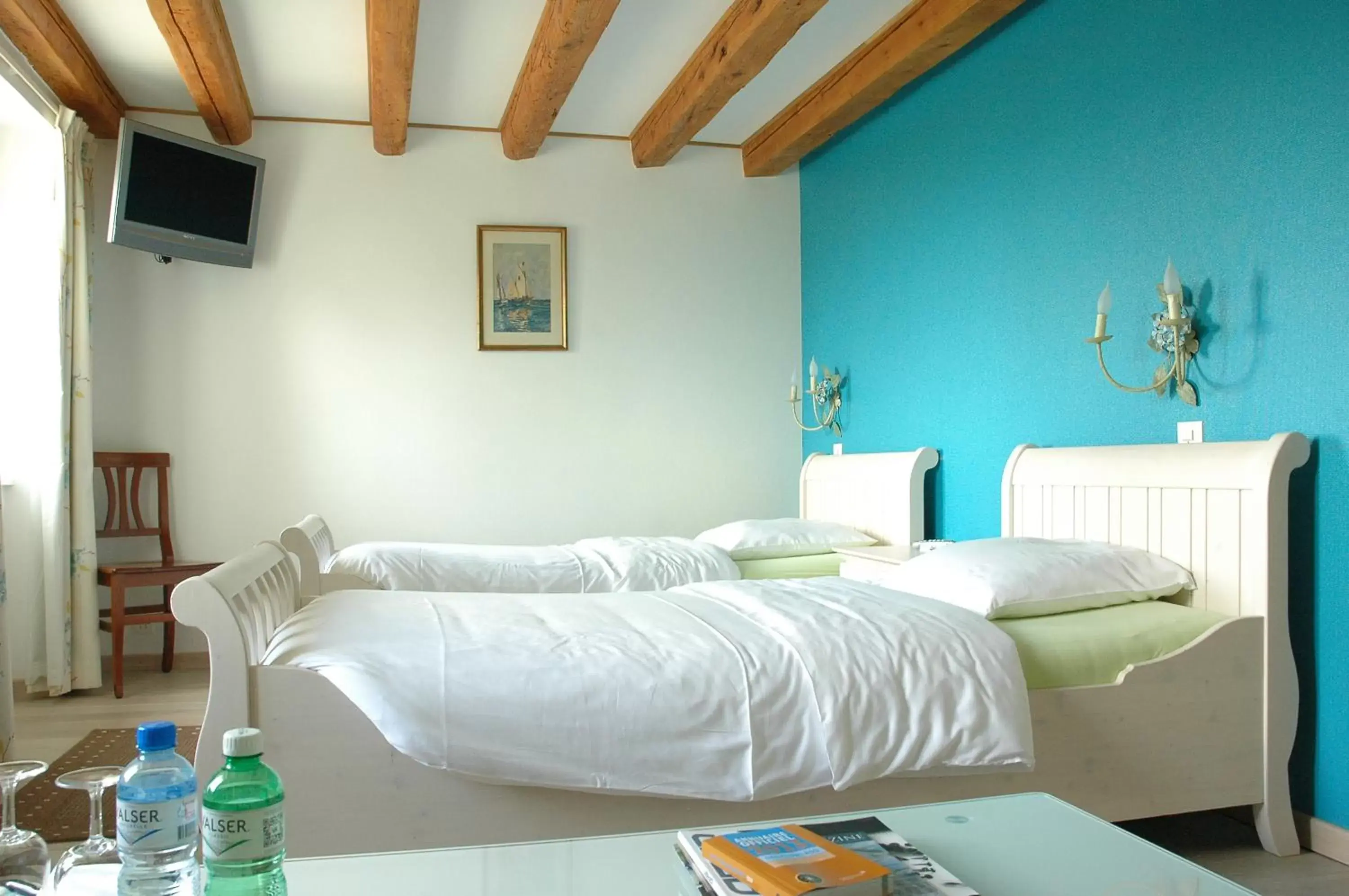 Bed in Auberge de Dully