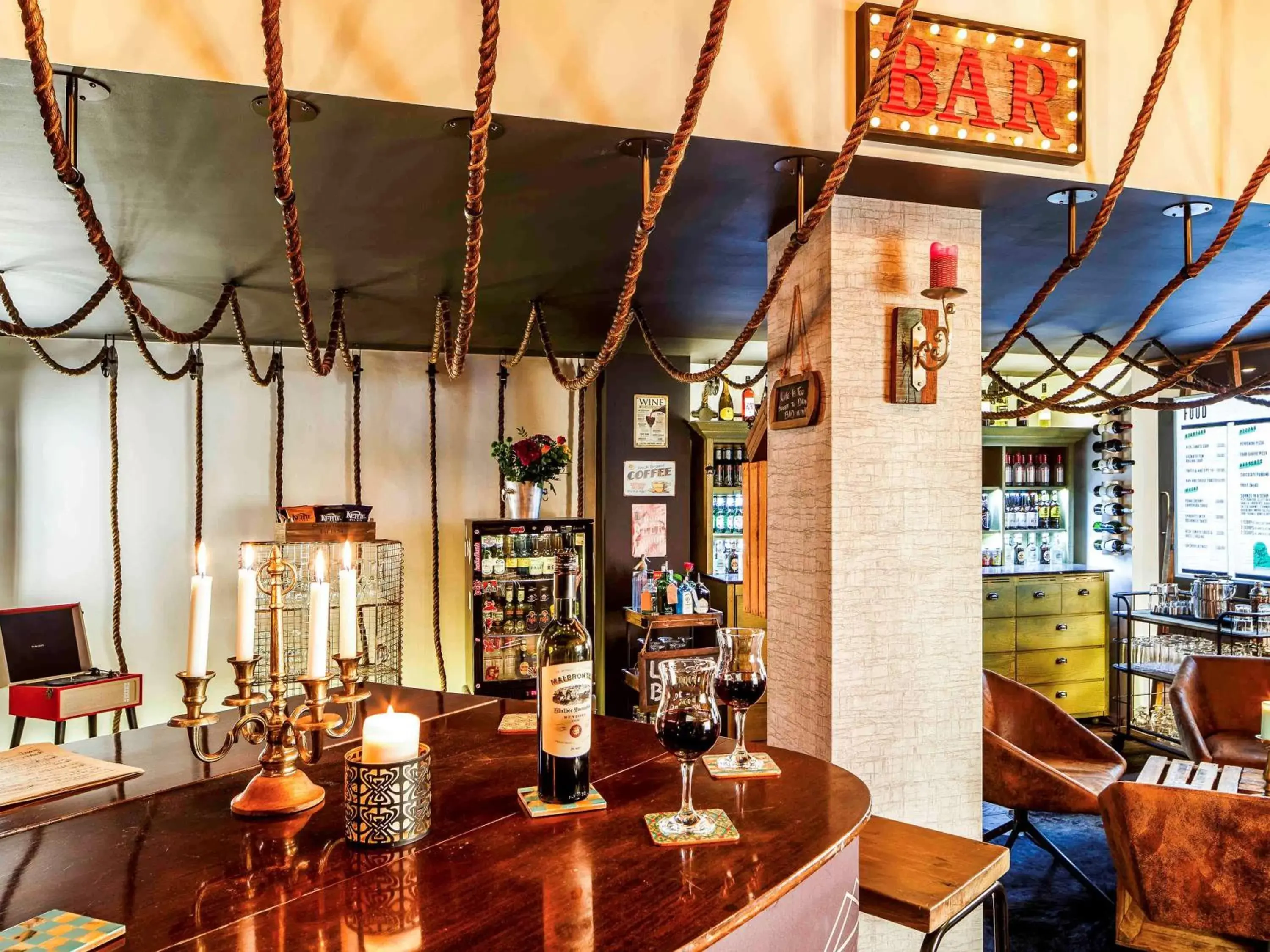 Lounge or bar in ibis Styles London Southwark - near Borough Market Lounge or bar in ibis Styles London Southwark - near Borough Market