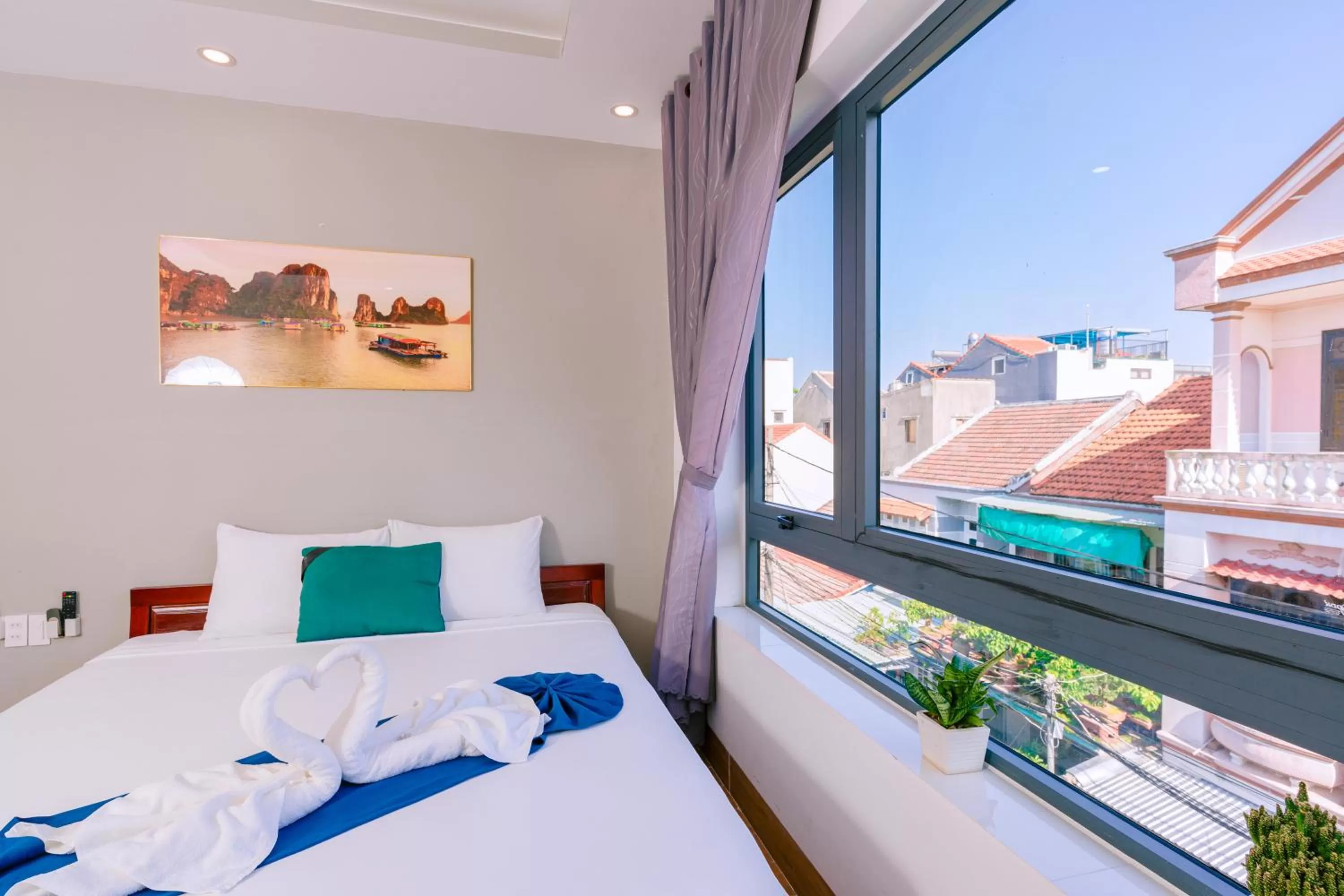 City view, Bed in Vinh Khang Homestay