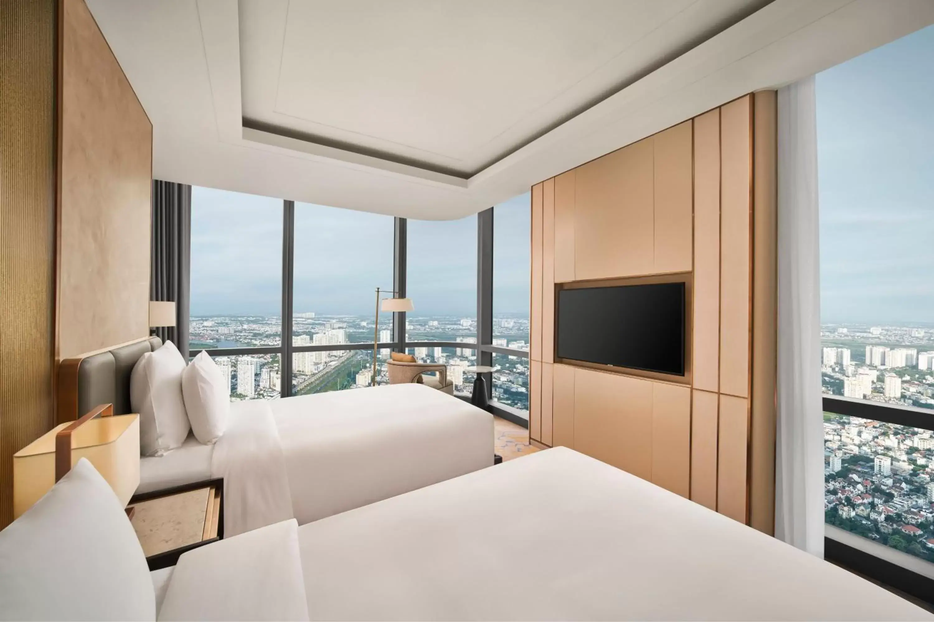 Photo of the whole room in Vinpearl Landmark 81, Autograph Collection