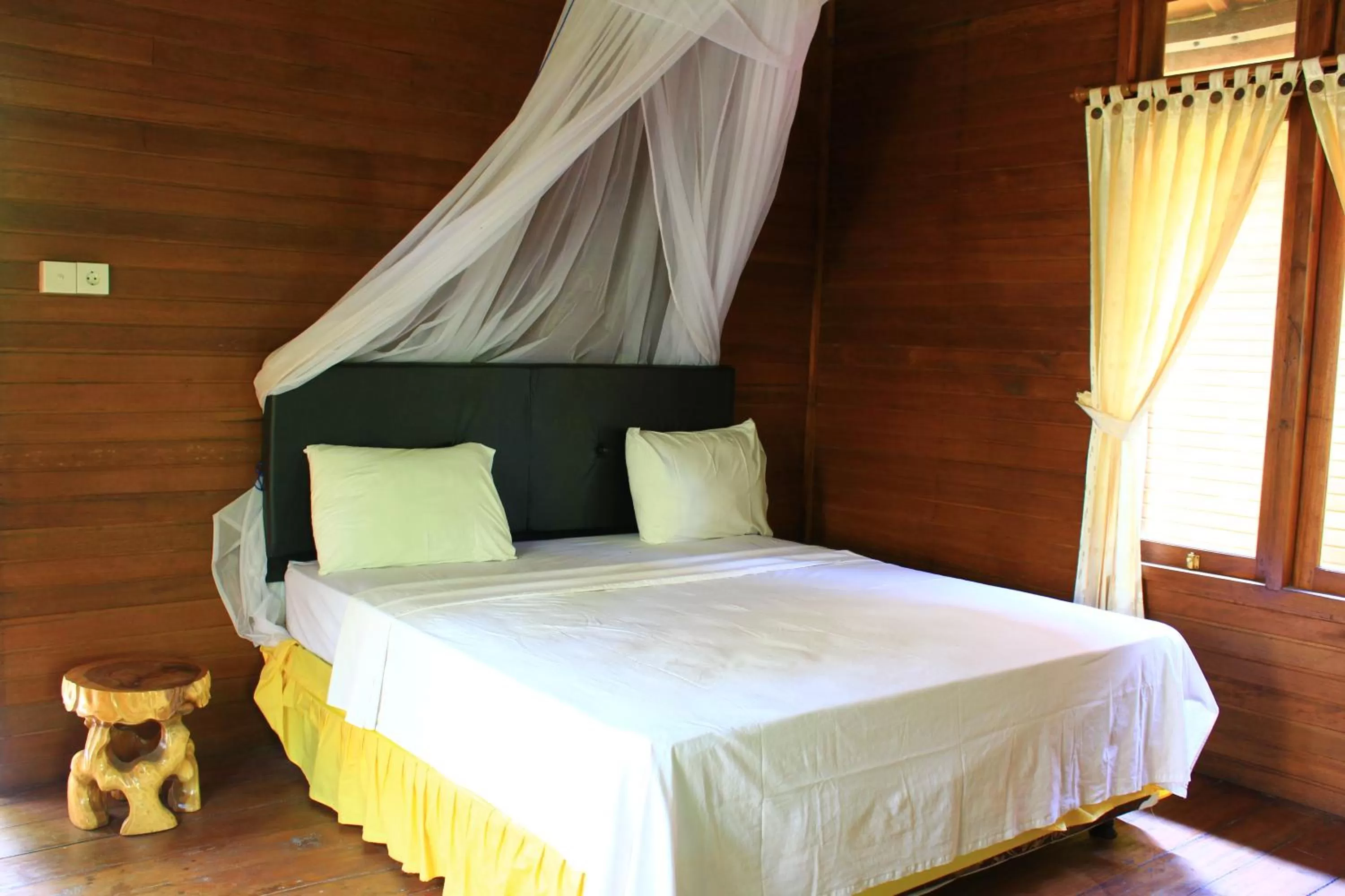 Bed in Bronze Bungalows