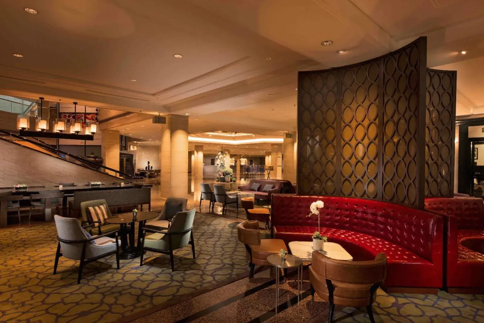 Lobby or reception in The Kunlun Jing An Lobby or reception in The Kunlun Jing An