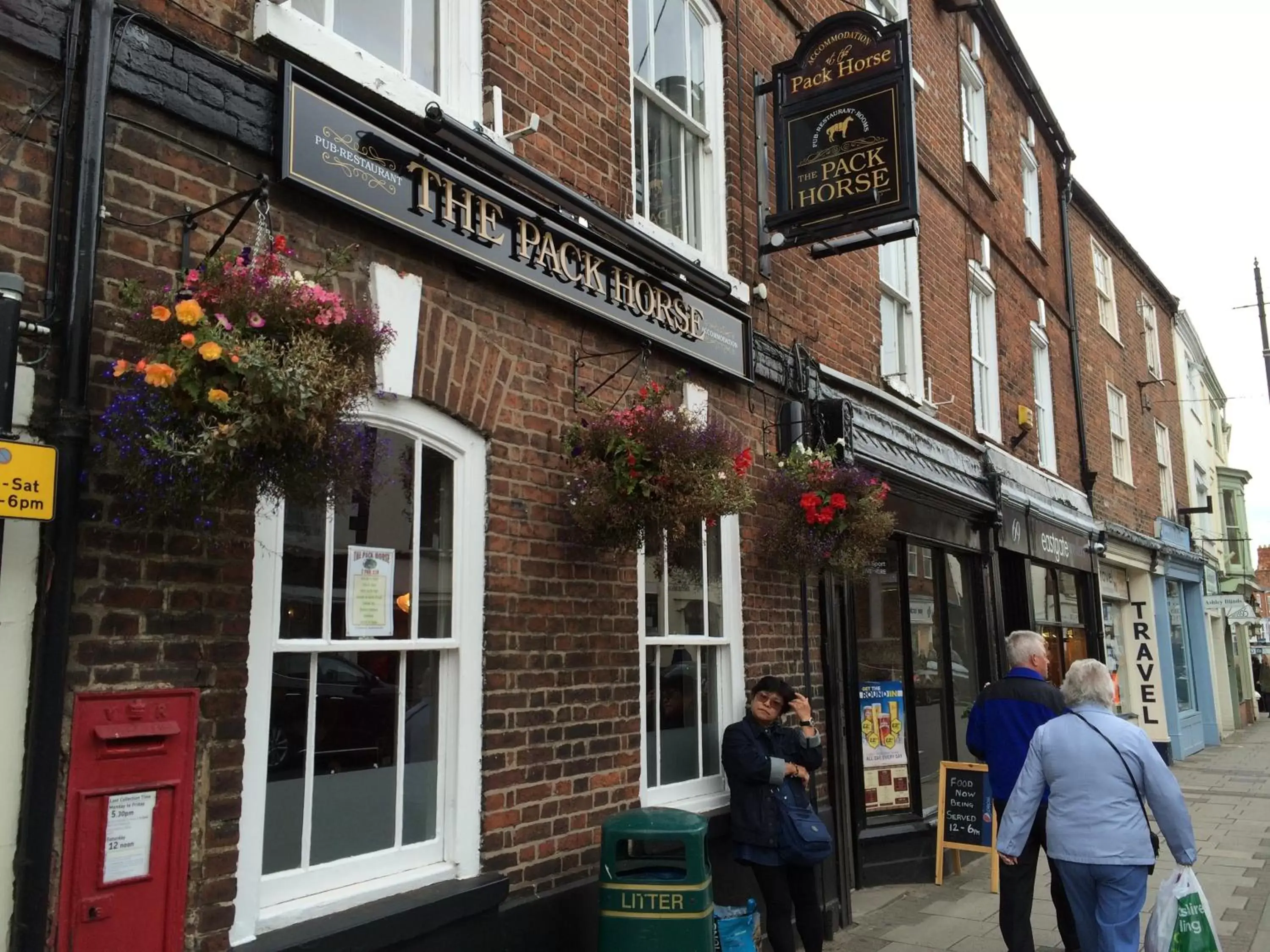 Facade/entrance in The Pack Horse