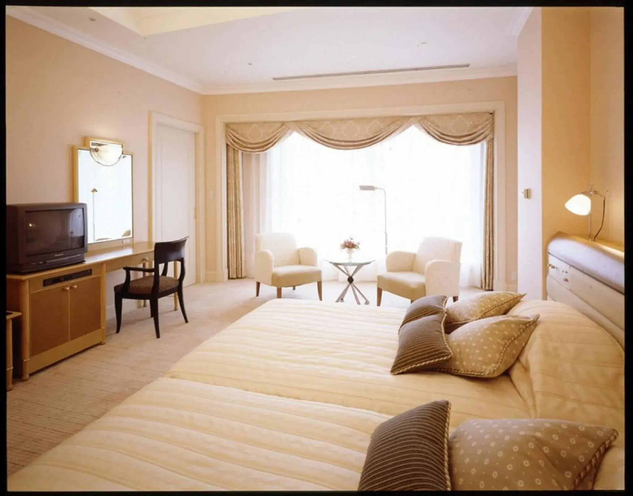 Bedroom, Seating Area in Imabari Kokusai Hotel