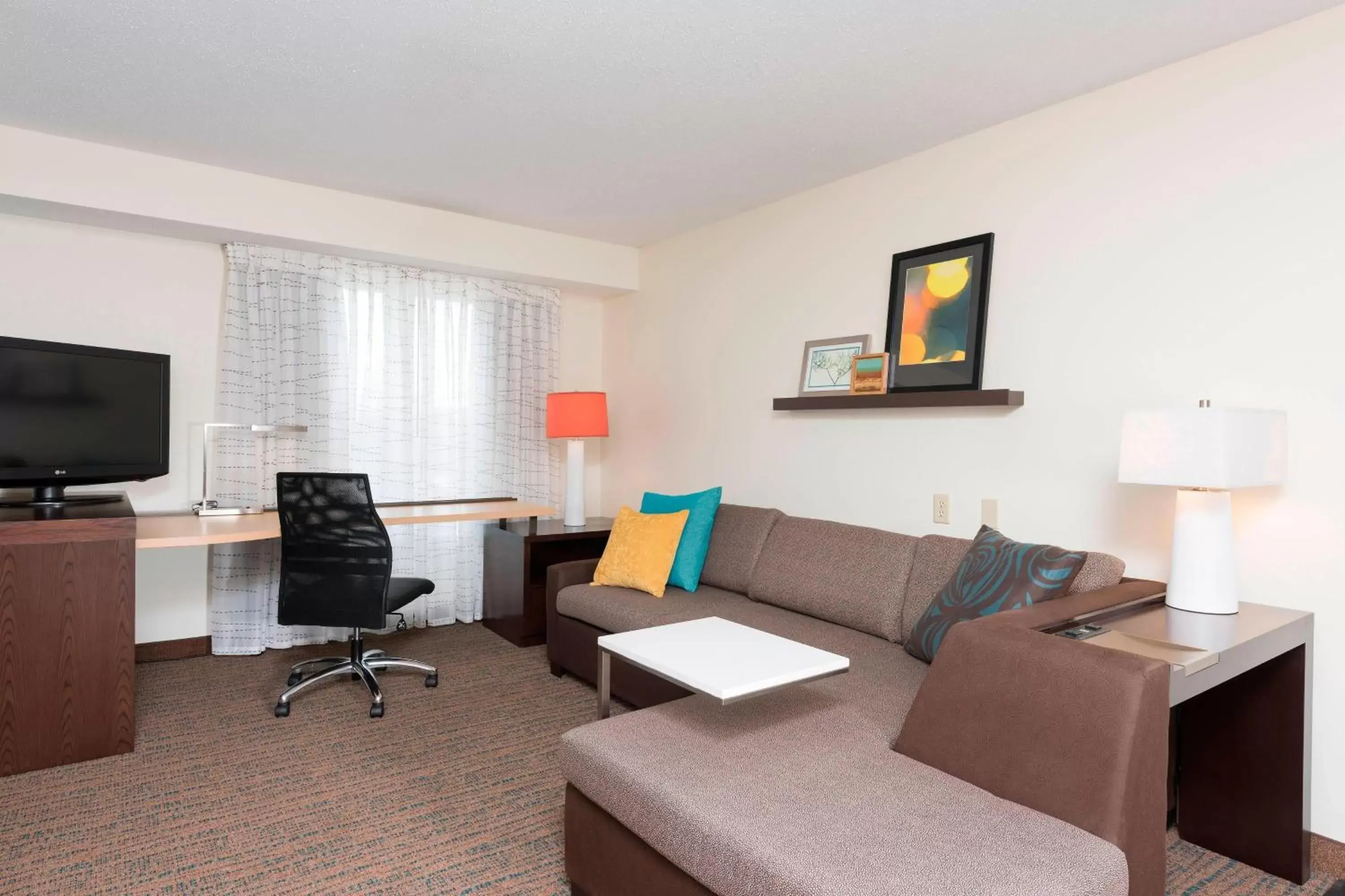 Living room, Seating Area in Residence Inn by Marriott Grand Rapids West