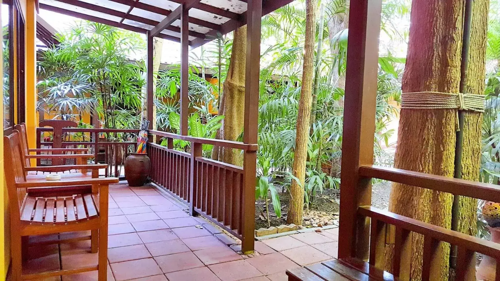 Balcony/Terrace in Birds and Bees Resort