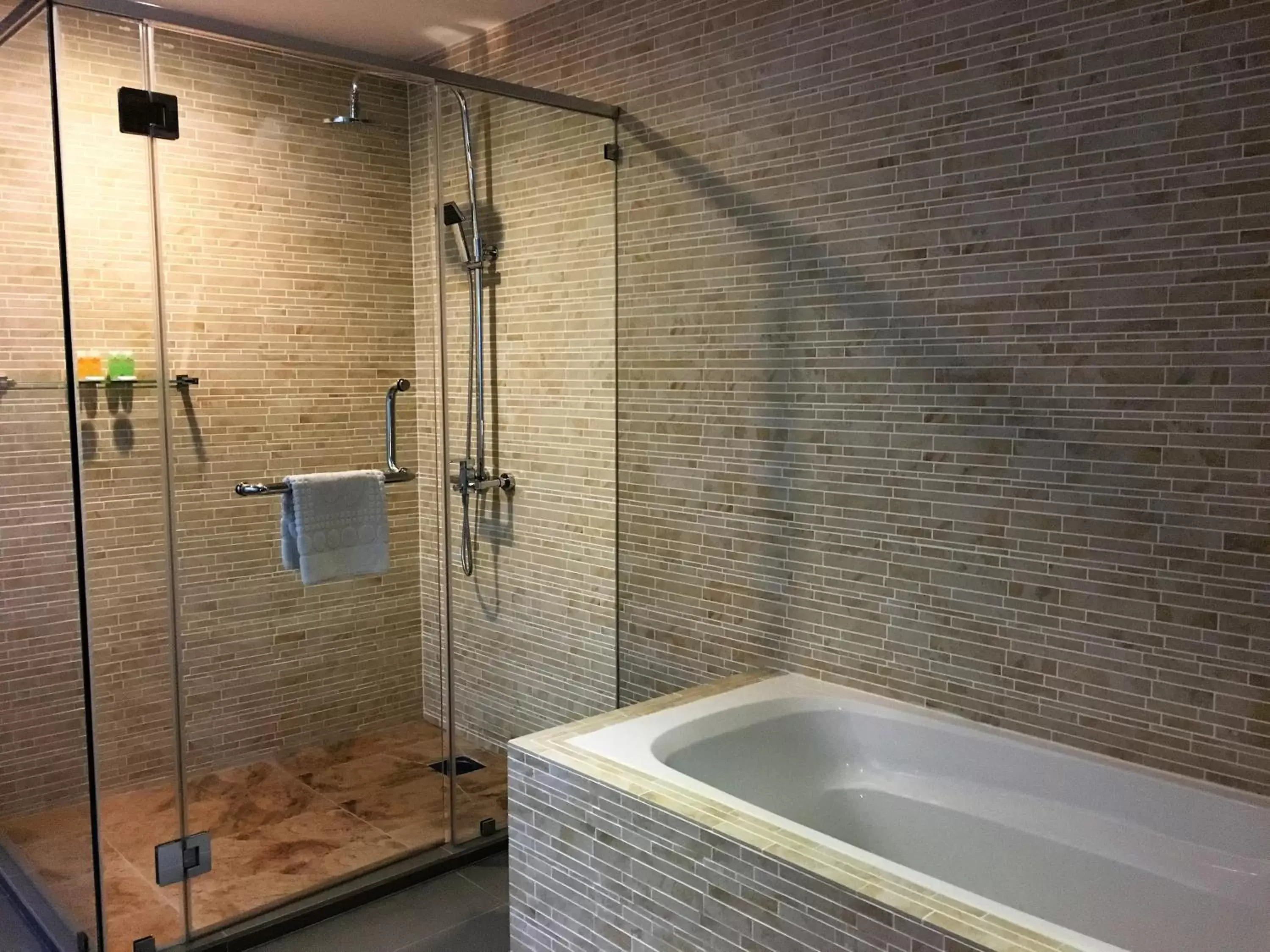 Shower, Bathroom in Kinta Riverfront Hotel & Suites