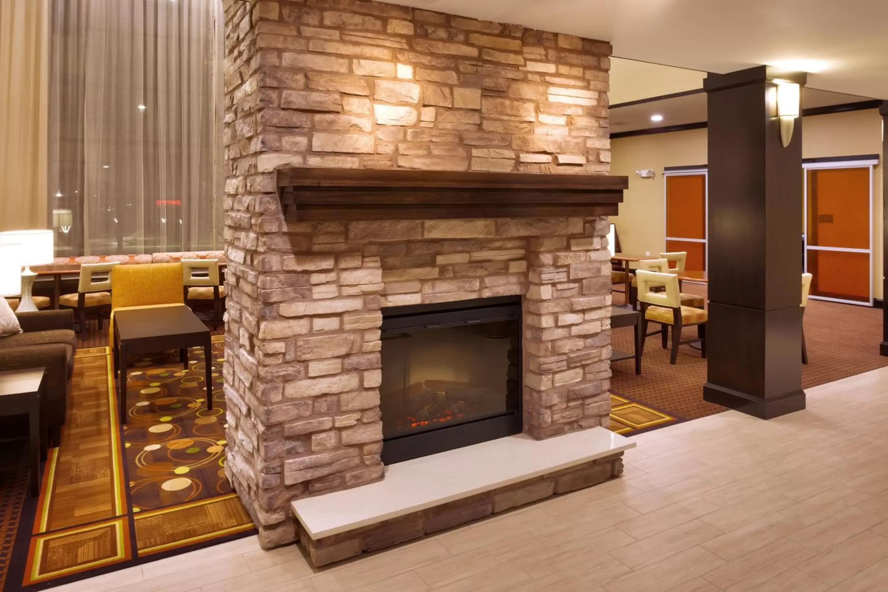 Property building, Restaurant/Places to Eat in Staybridge Suites Cheyenne, an IHG Hotel