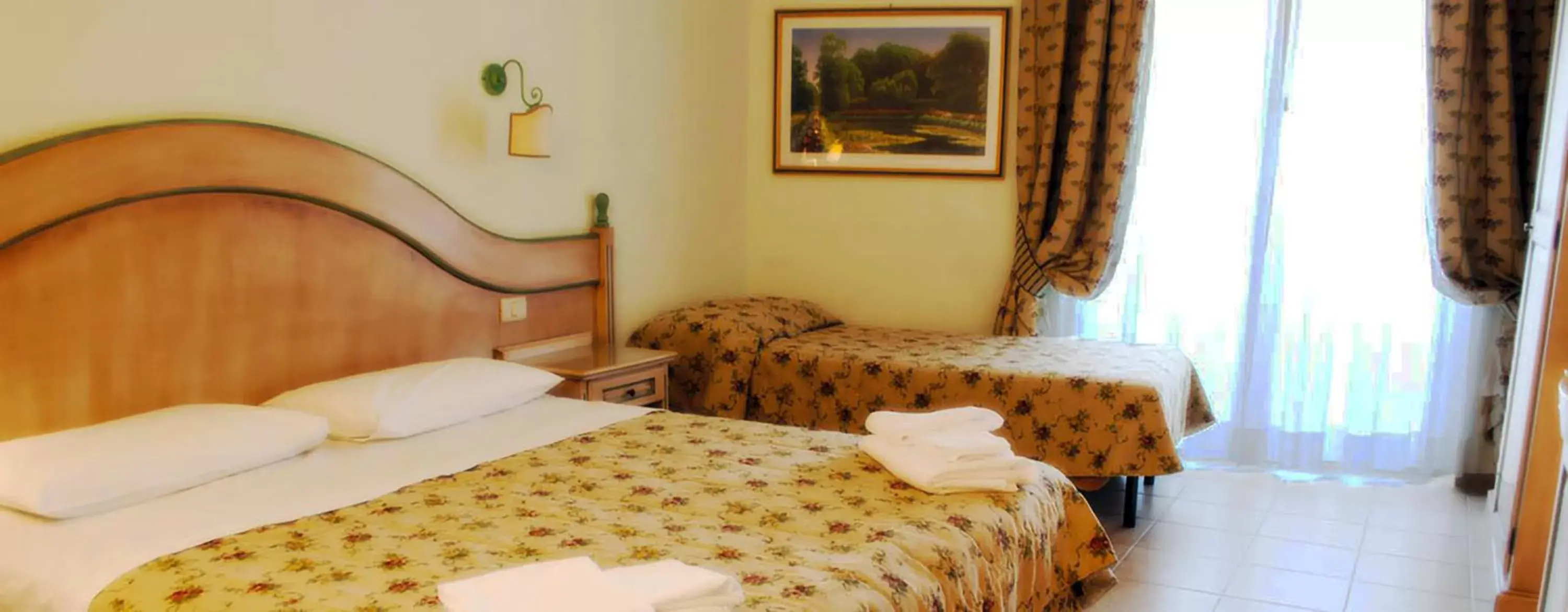 Bed in Toscana Wellness Resort