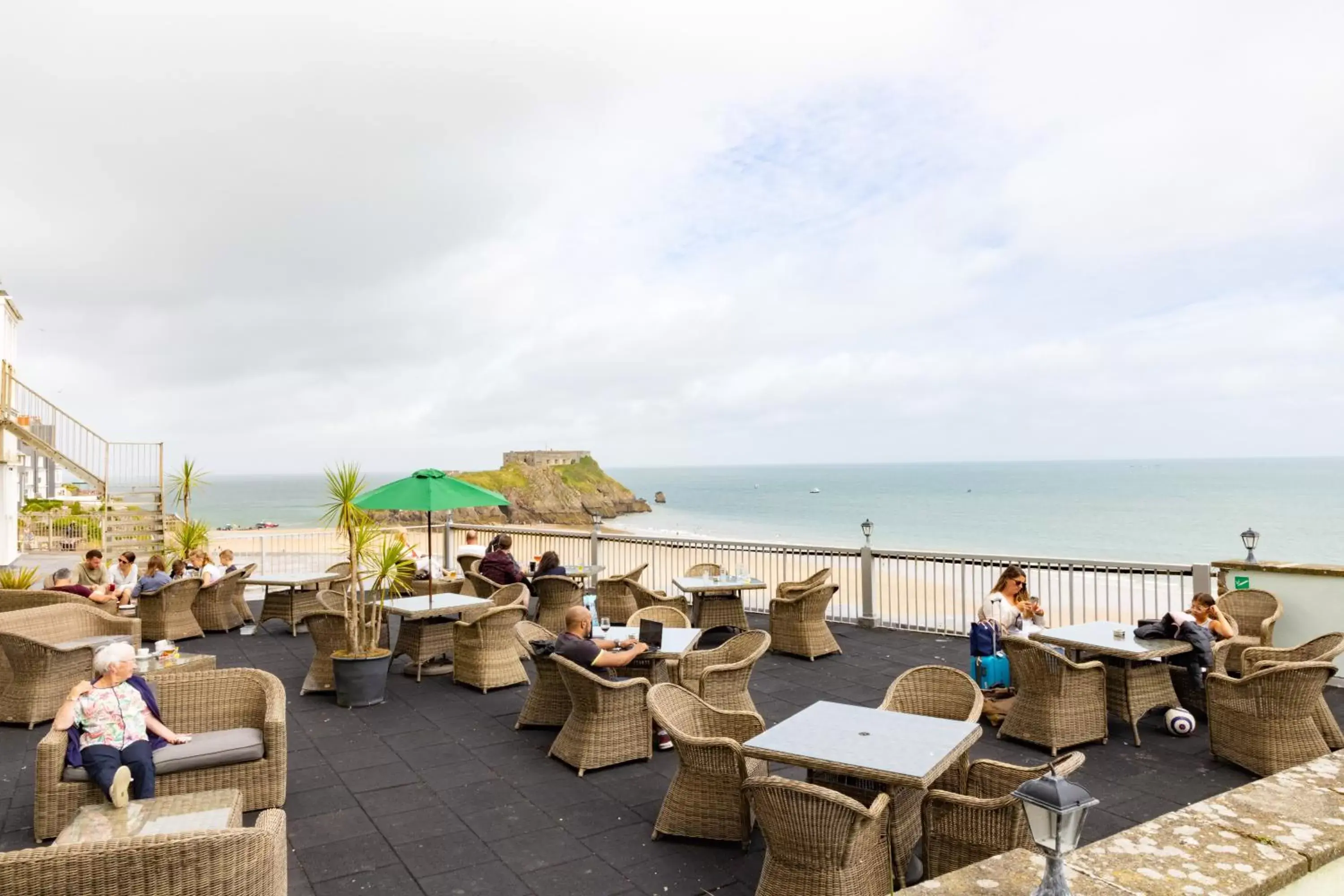 Beach, Restaurant/Places to Eat in Imperial Hotel Tenby