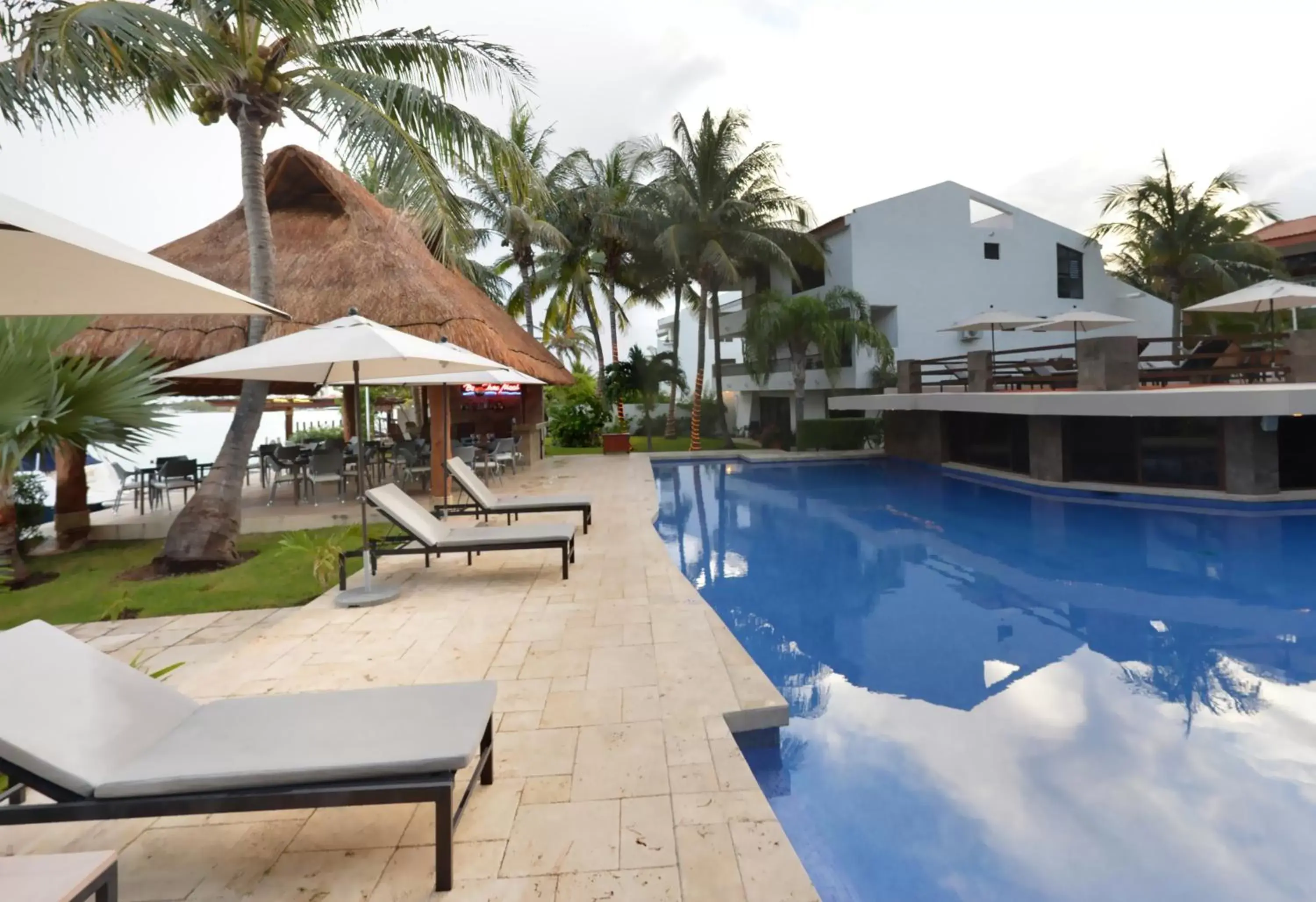 Swimming Pool in Sina Suites