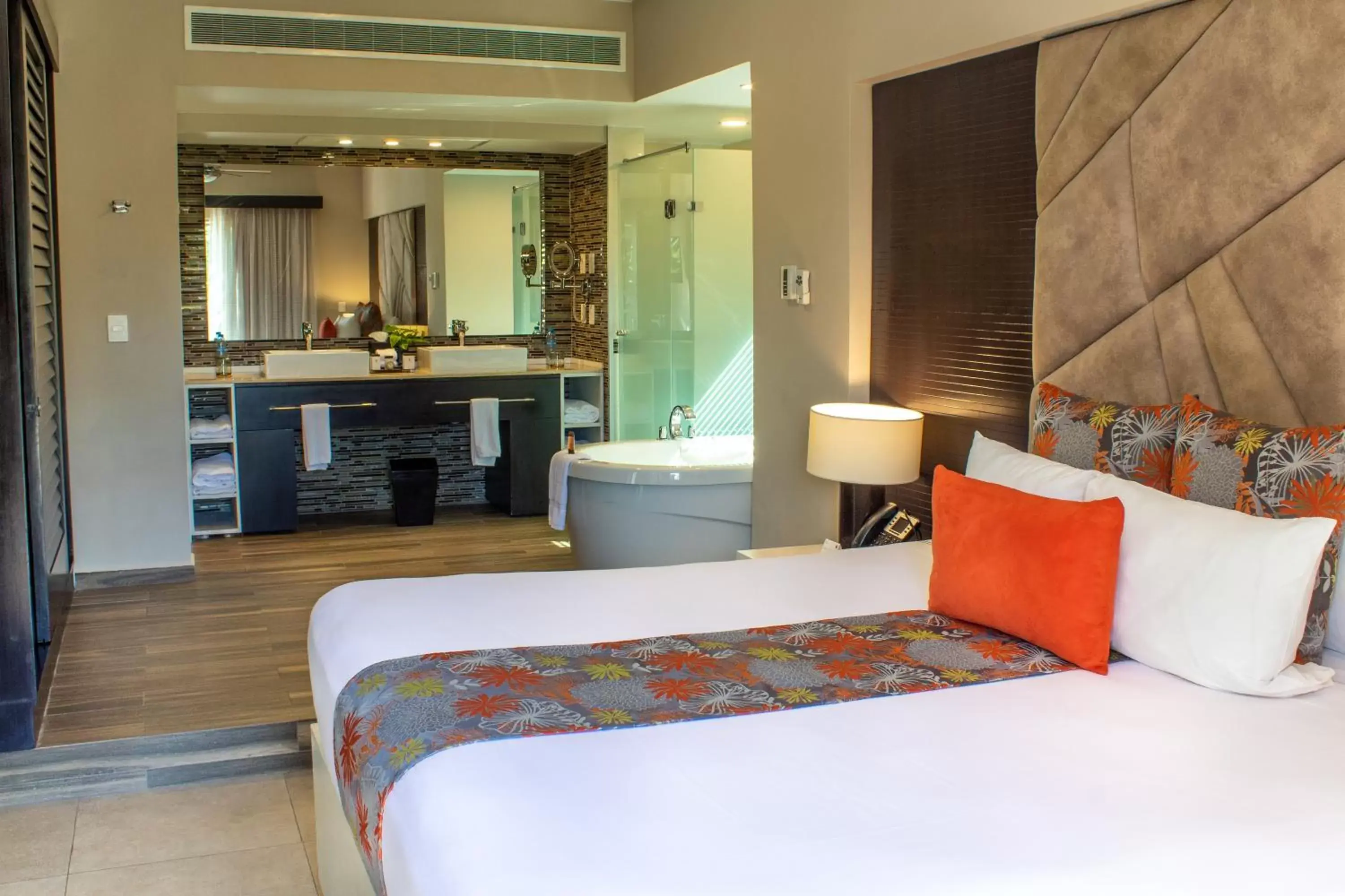 Bedroom, Bed in The Fives Beach Hotel & Residences - All Senses Inclusive