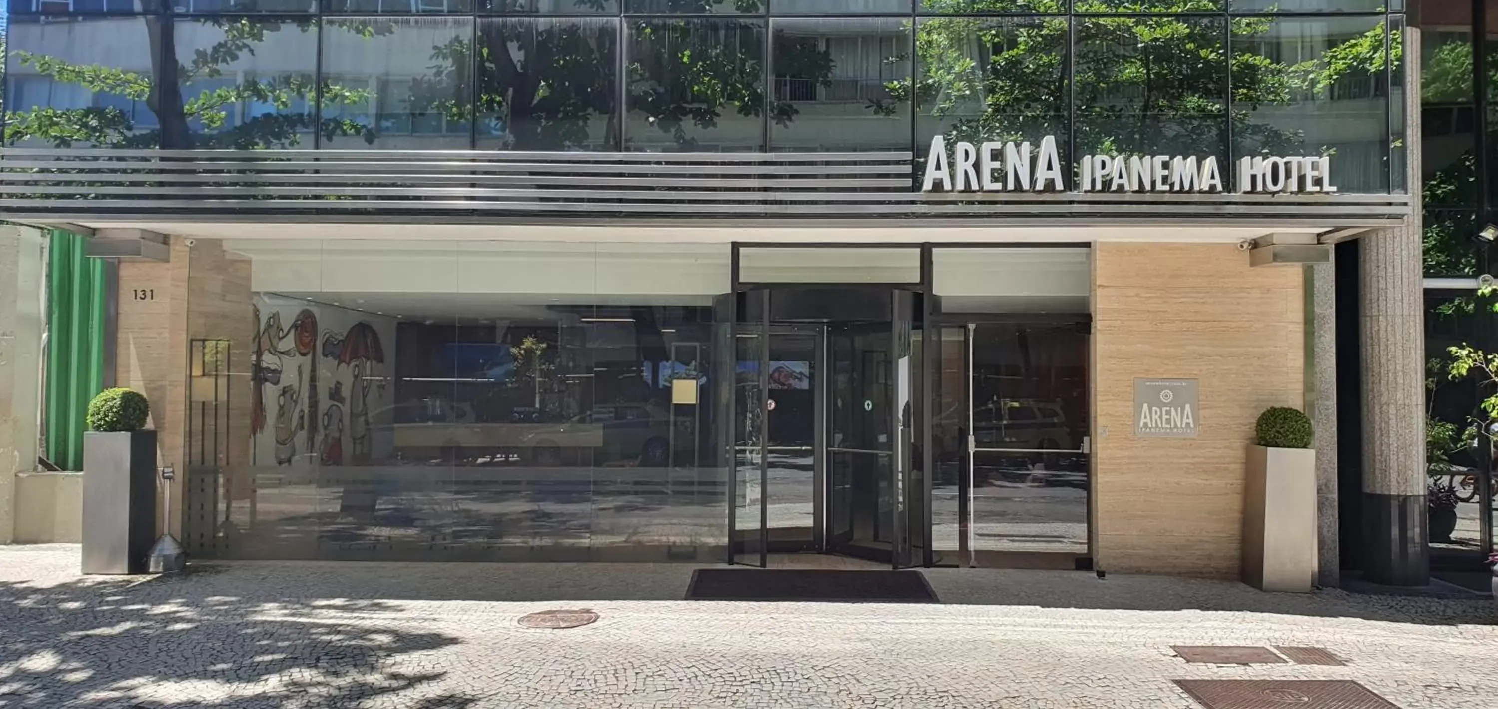 Facade/entrance in Arena Ipanema Hotel