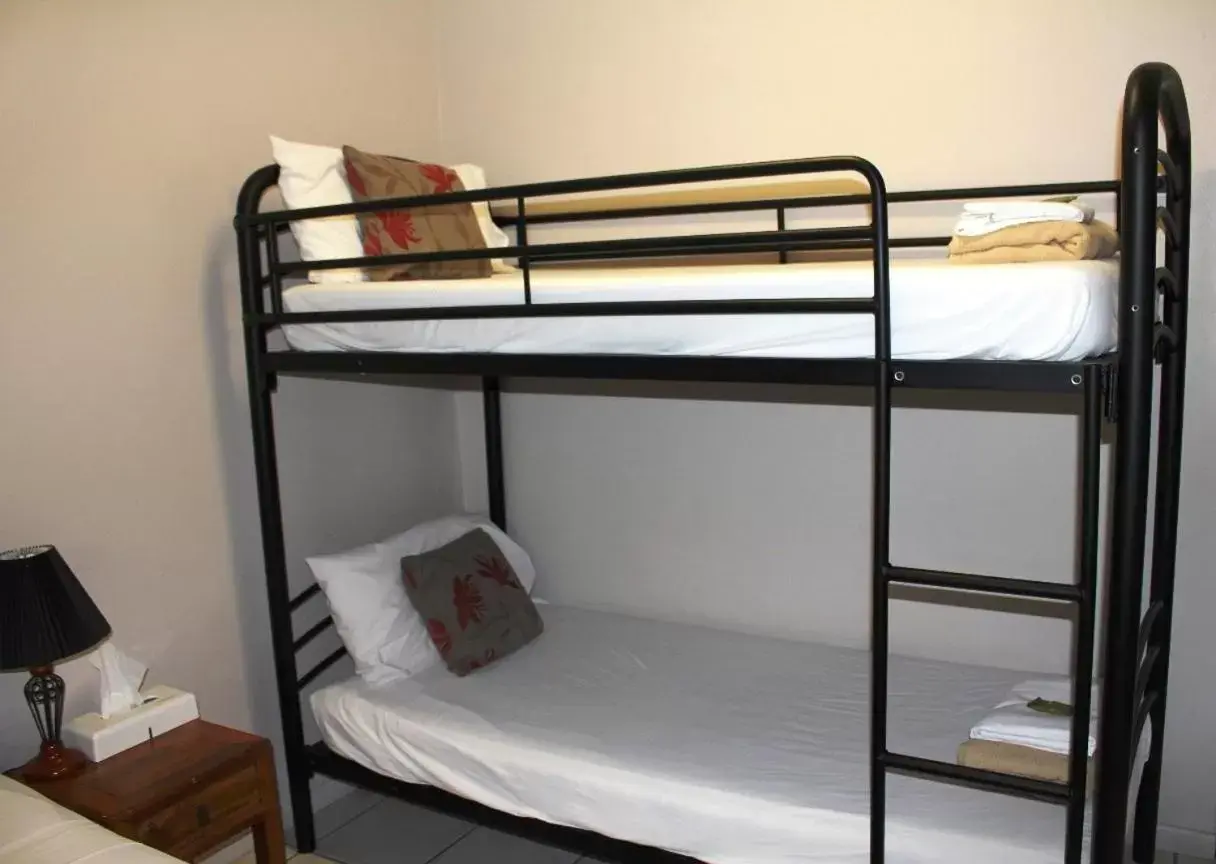 Bed, Bunk Bed in Bohemia Resort Cairns