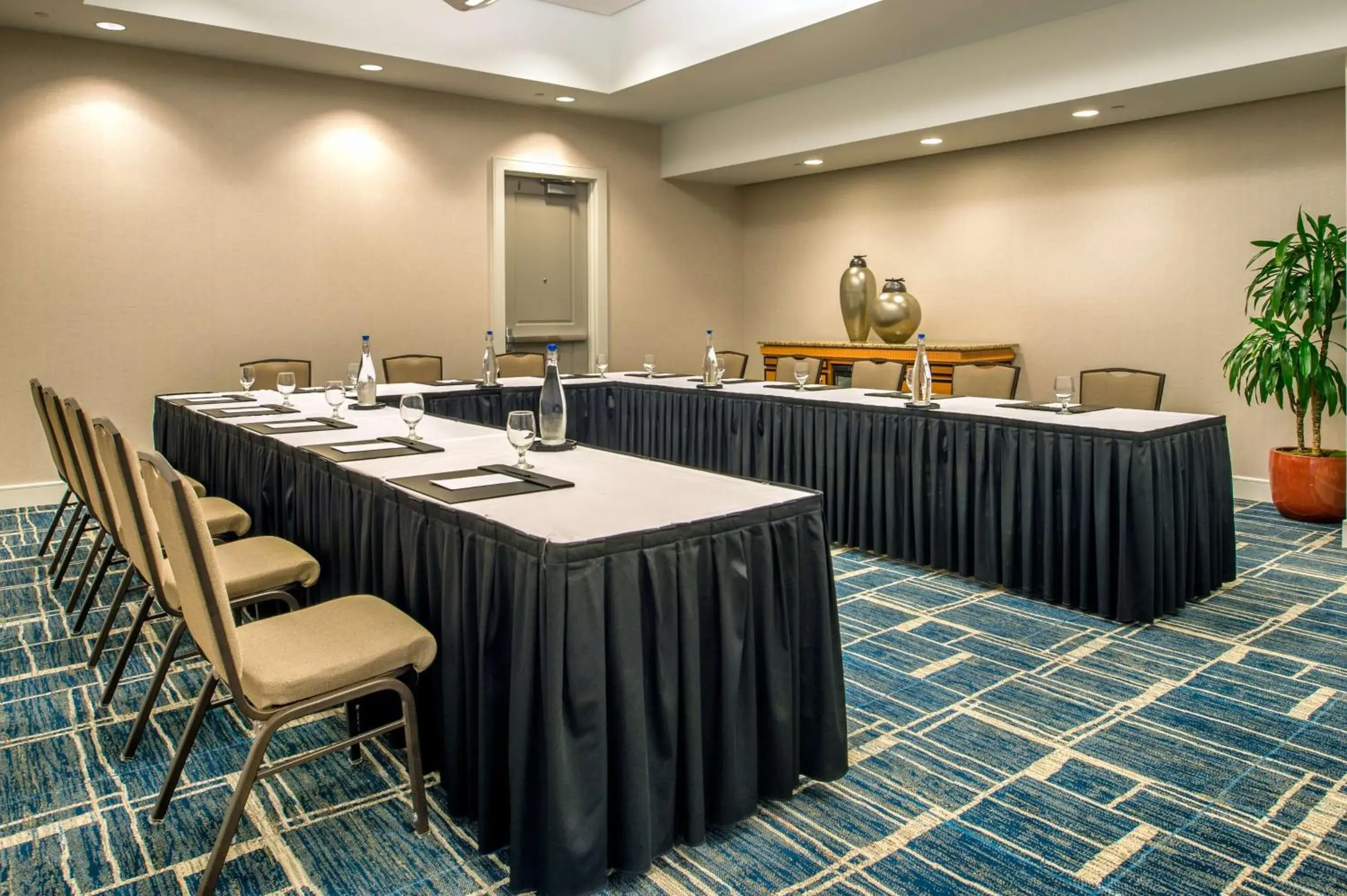 Meeting/conference room in Hilton Vancouver Washington