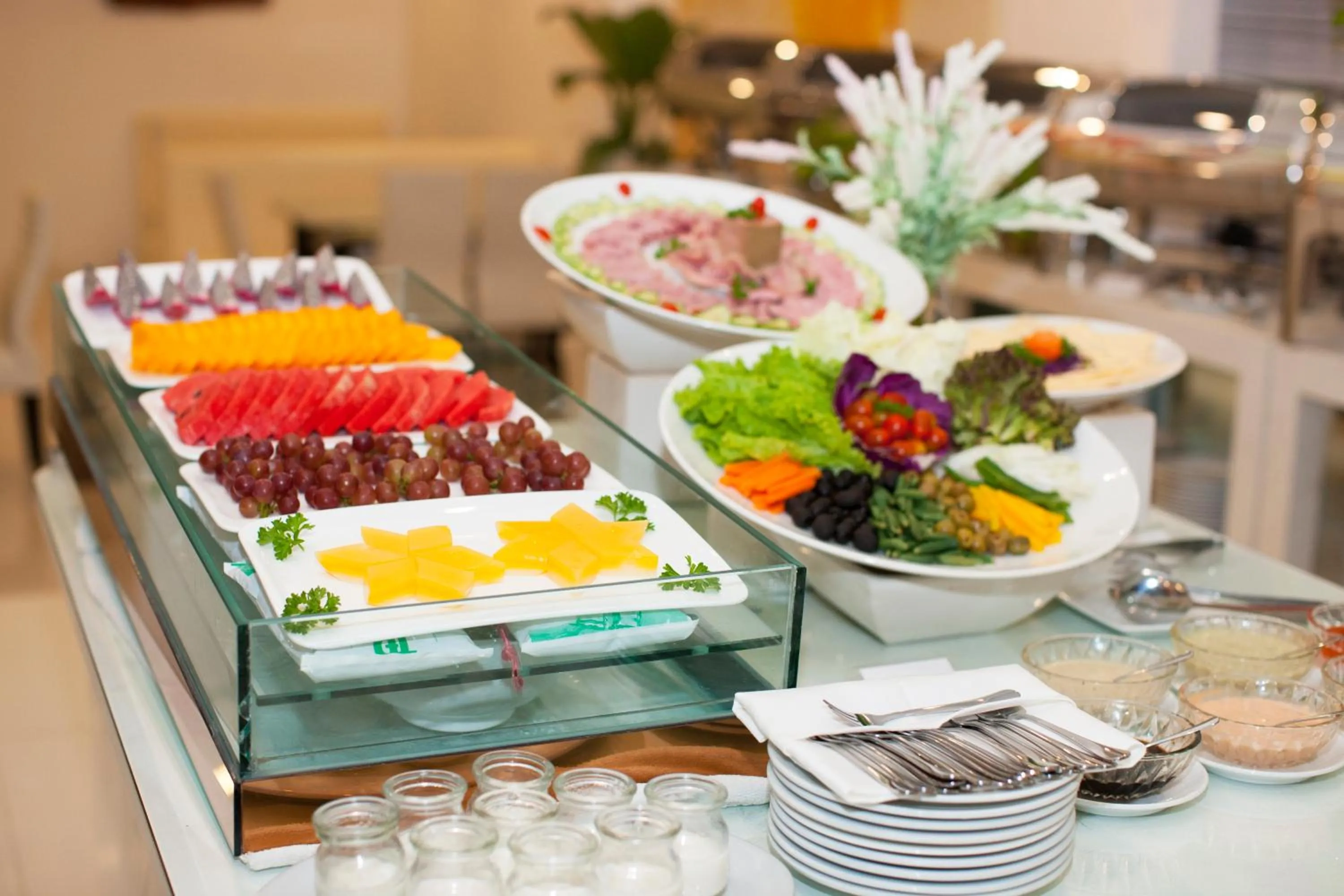 Buffet breakfast in Sunrise Central Hotel