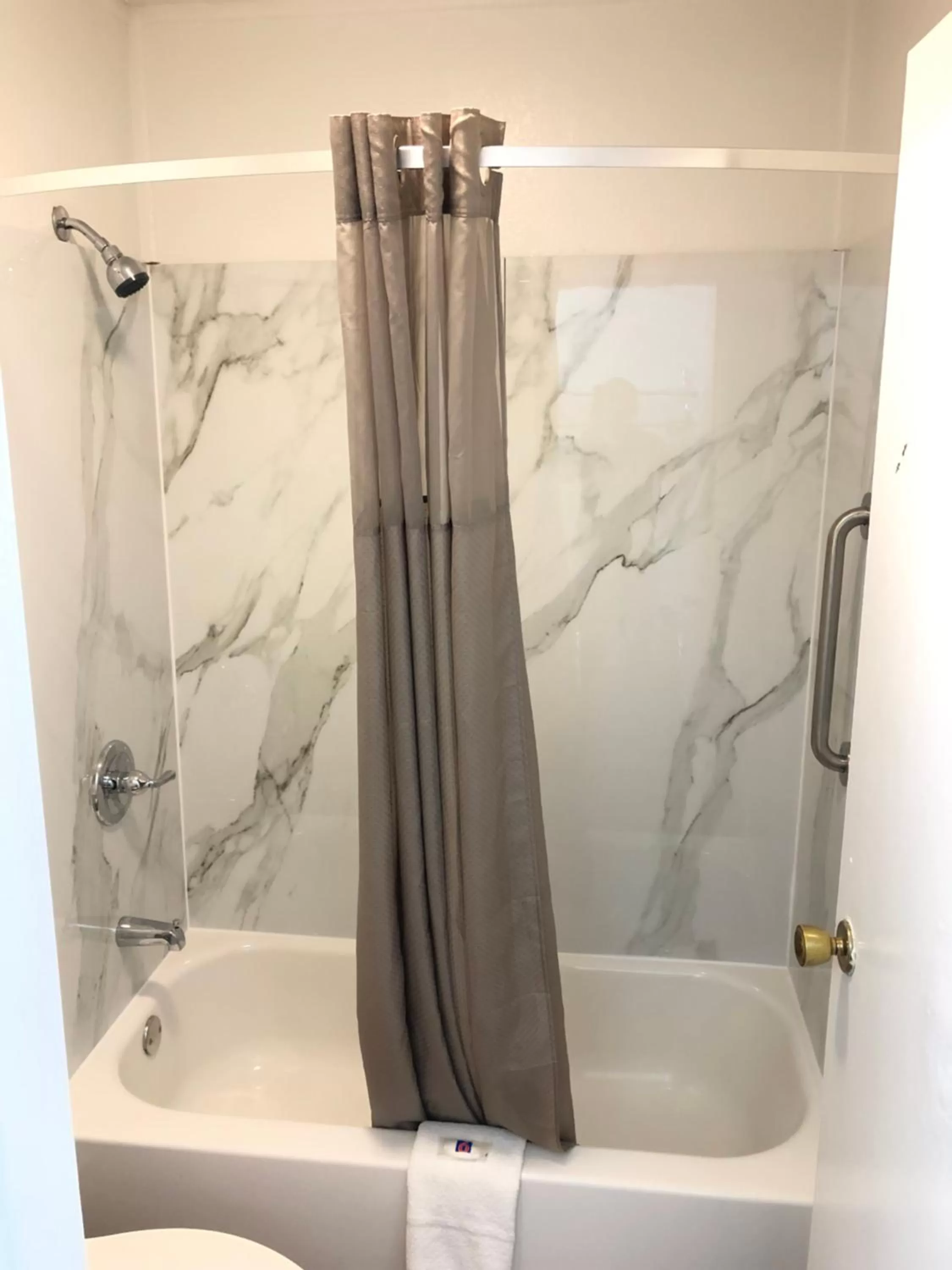 Bathroom in Motel 6-Parkersburg, WV