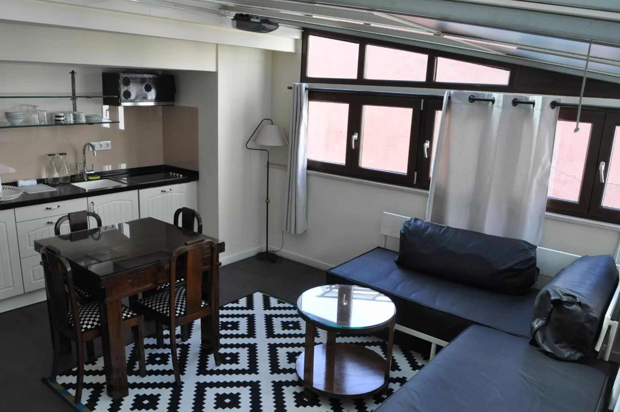 Seating area in Villa Pera Suite Hotel