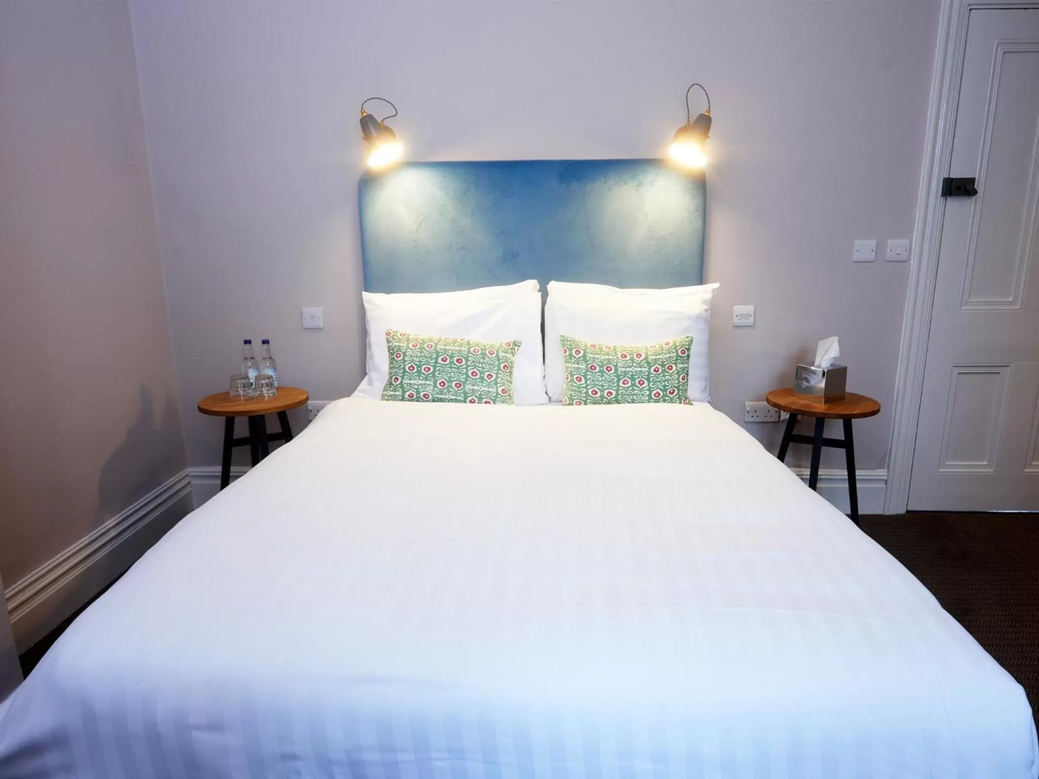 Bed in Embankment Hotel