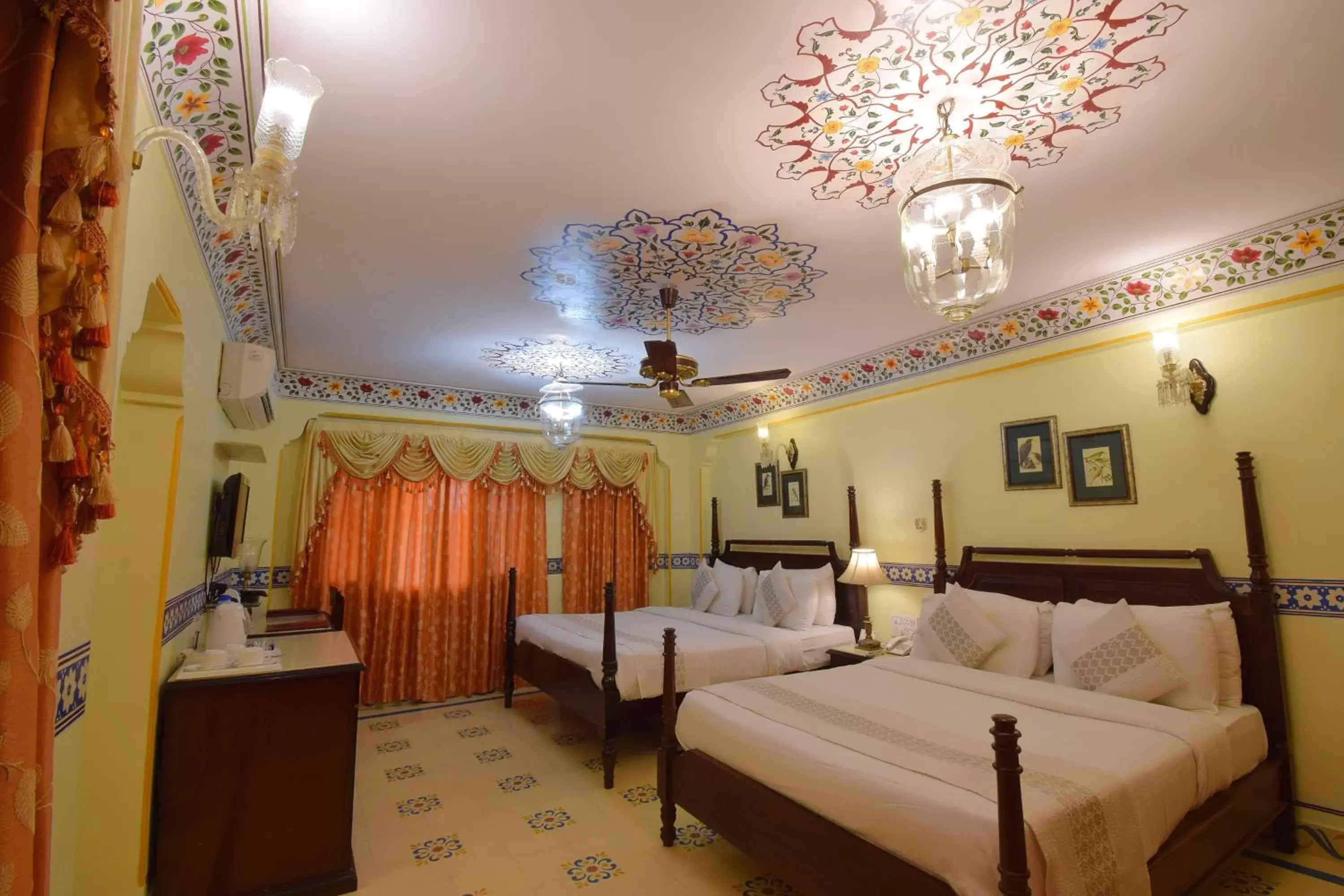 Photo of the whole room, Bed in Umaid Bhawan - A Heritage Style Boutique Hotel