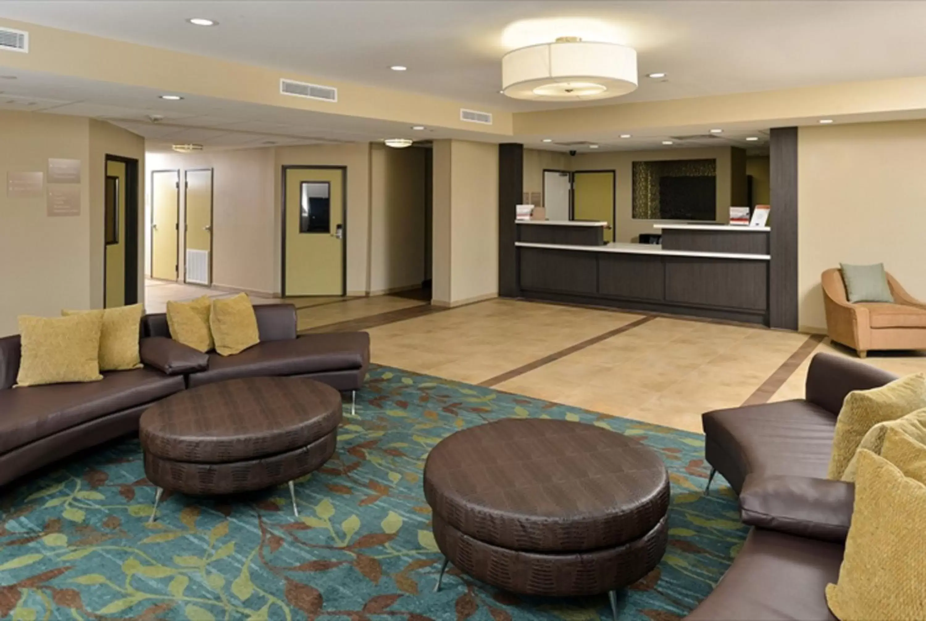 Property building, Lobby/Reception in Candlewood Suites Houma, an IHG Hotel