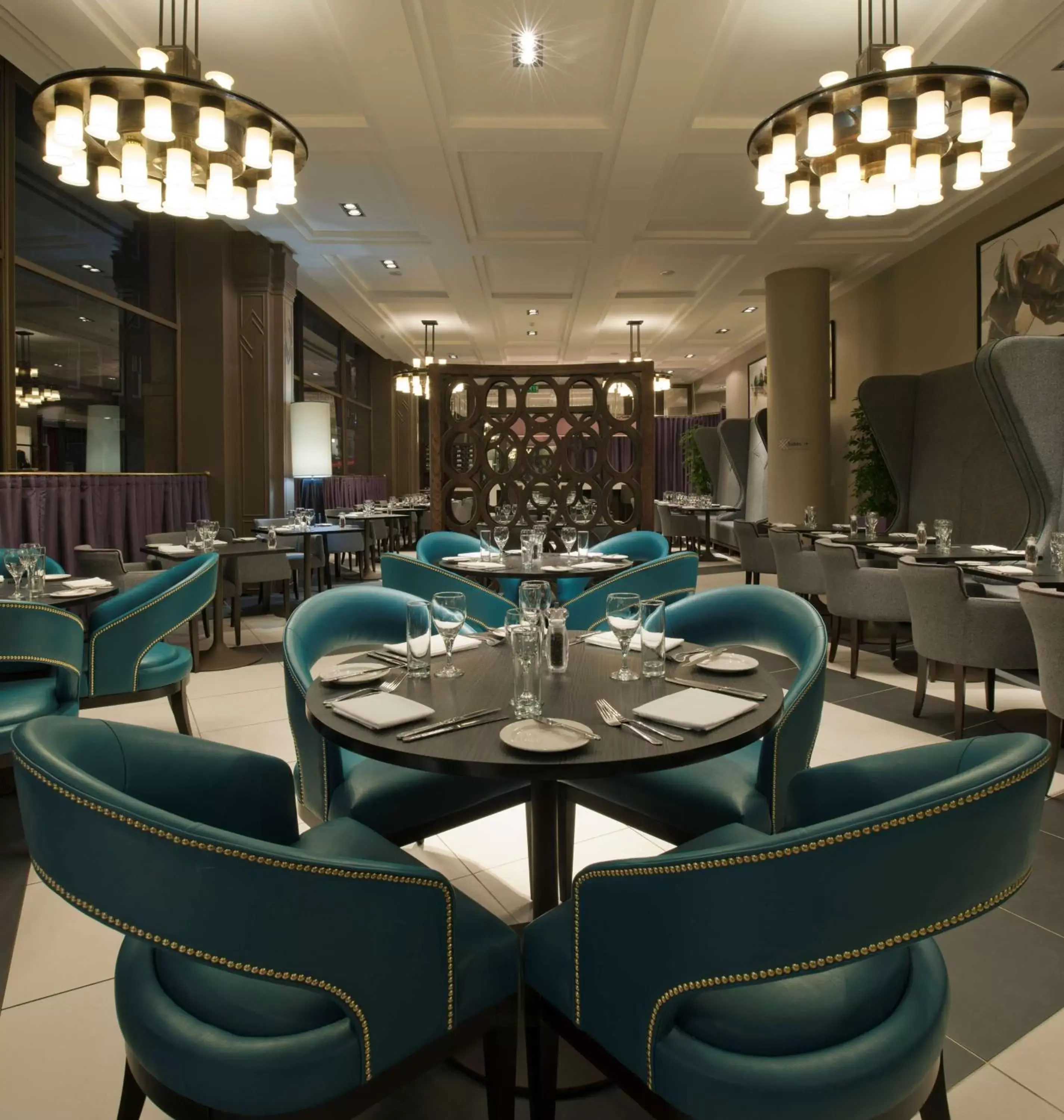 Restaurant/Places to Eat in Doubletree by Hilton Edinburgh City Centre