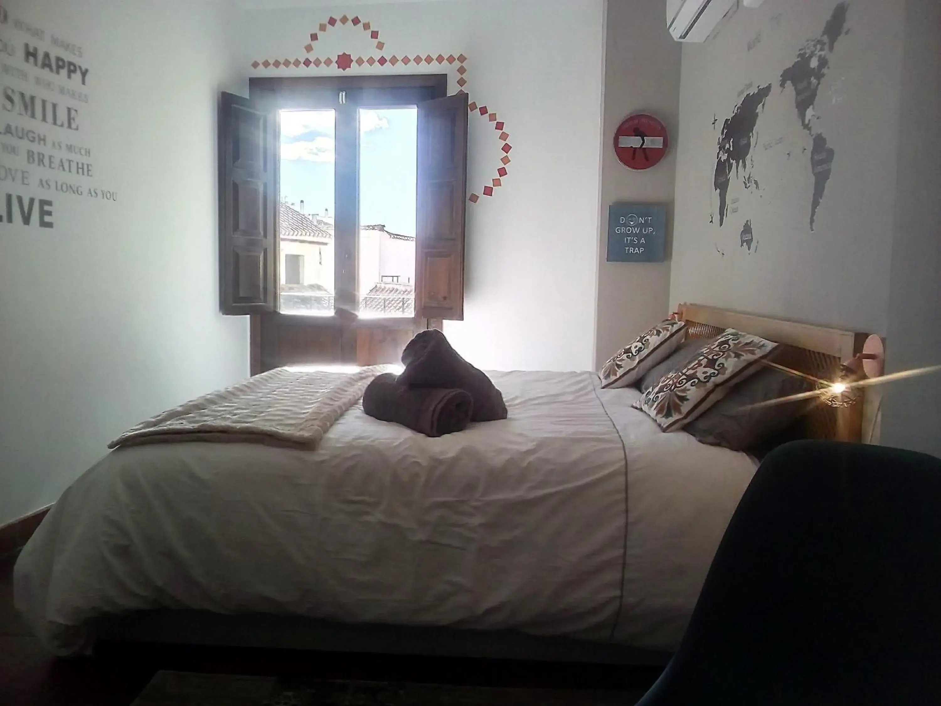 Photo of the whole room, Bed in Oasis Backpackers' Hostel Granada