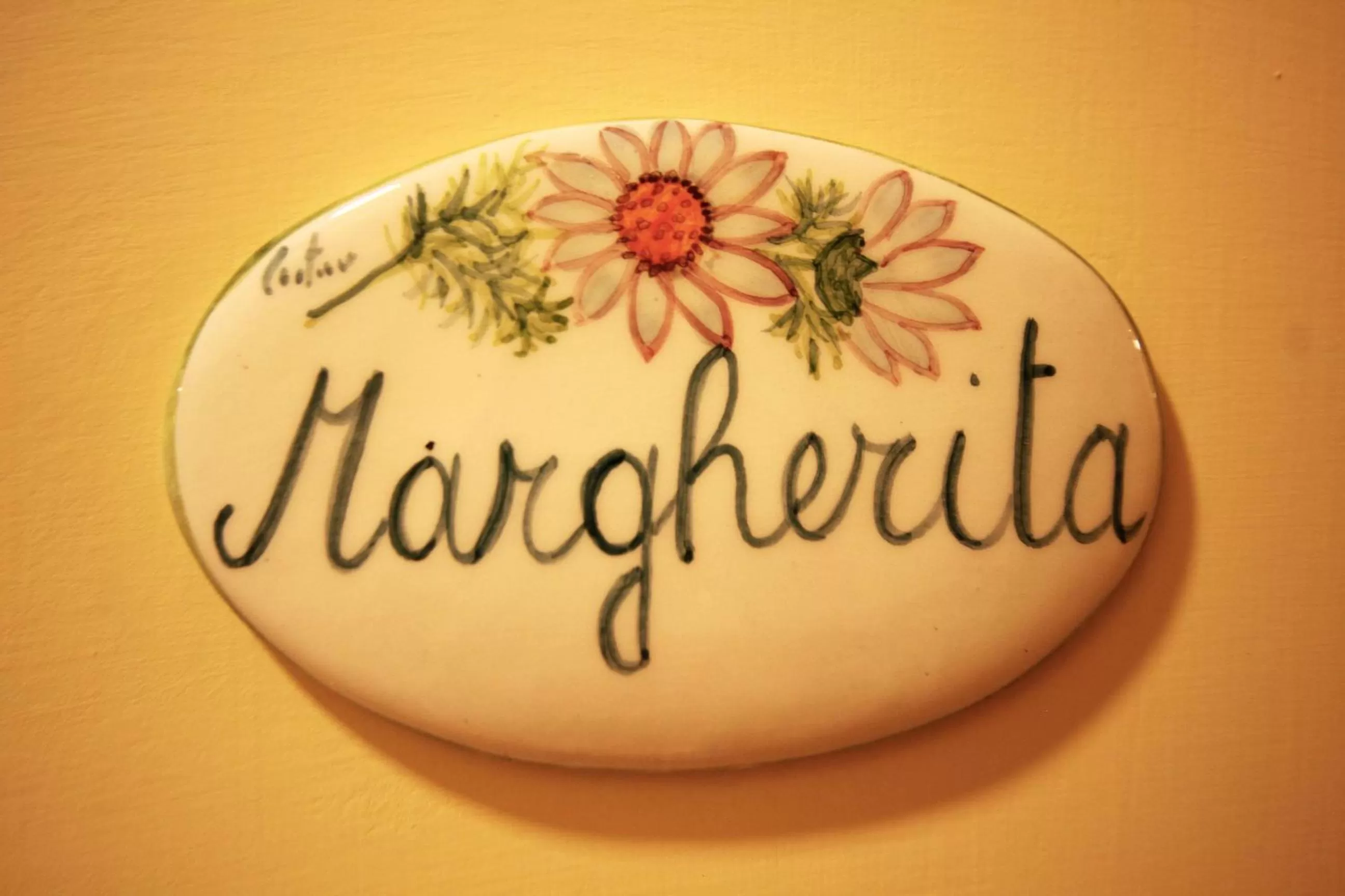 Decorative detail in Il Cantinone Rooms