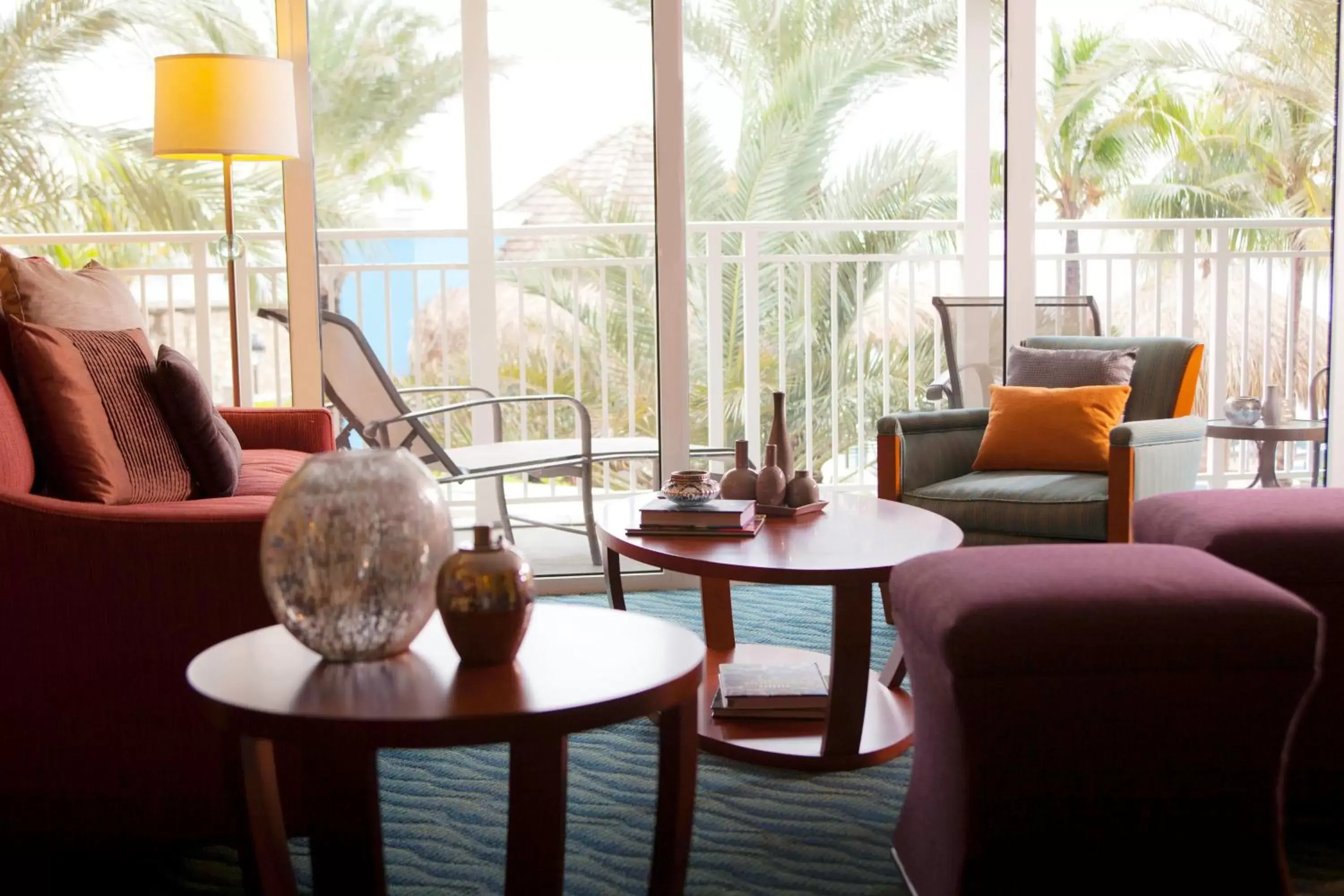 Photo of the whole room, Seating Area in Renaissance Wind Creek Curacao Resort