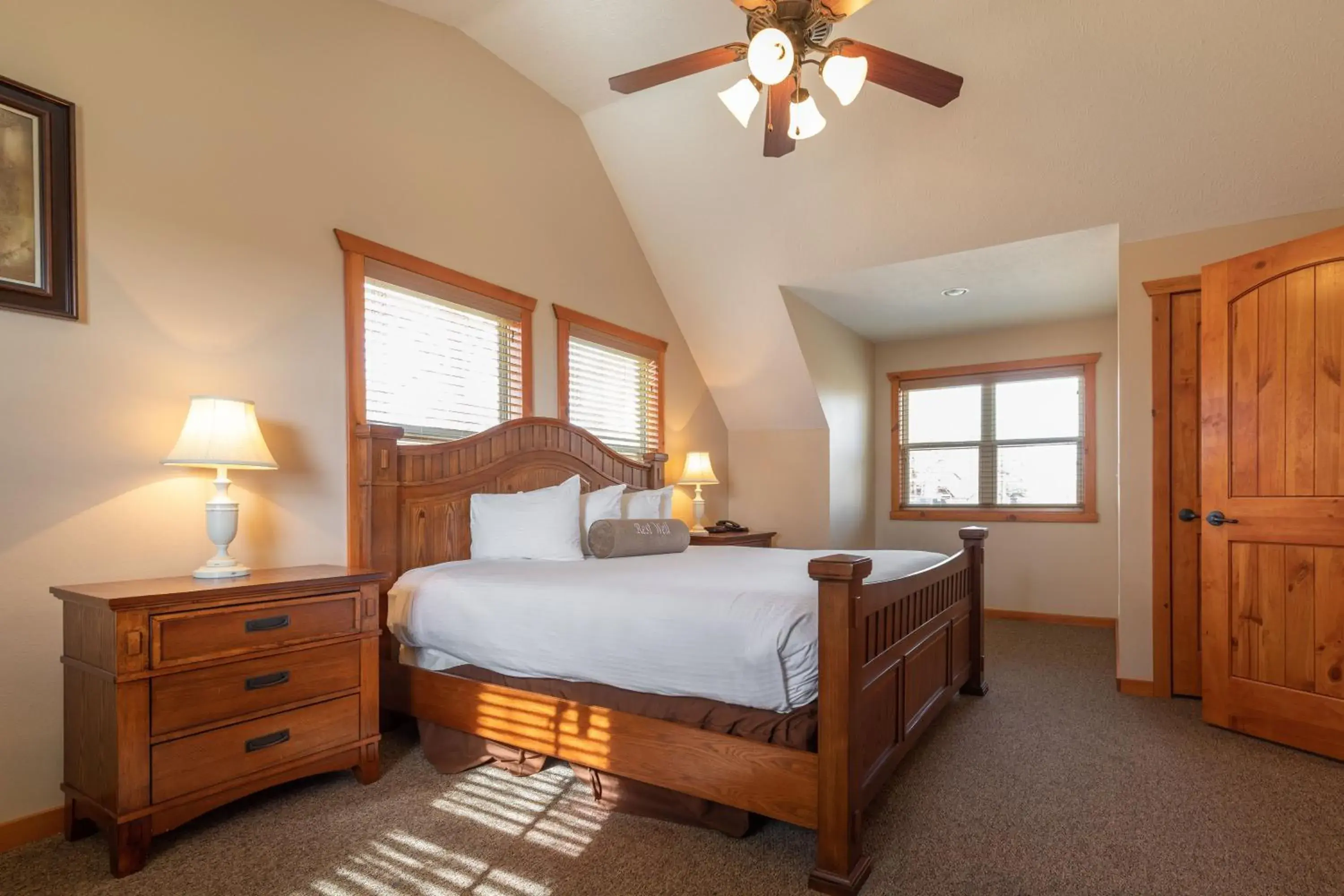 Bedroom, Bed in The Lodges at Table Rock by Capital Vacations