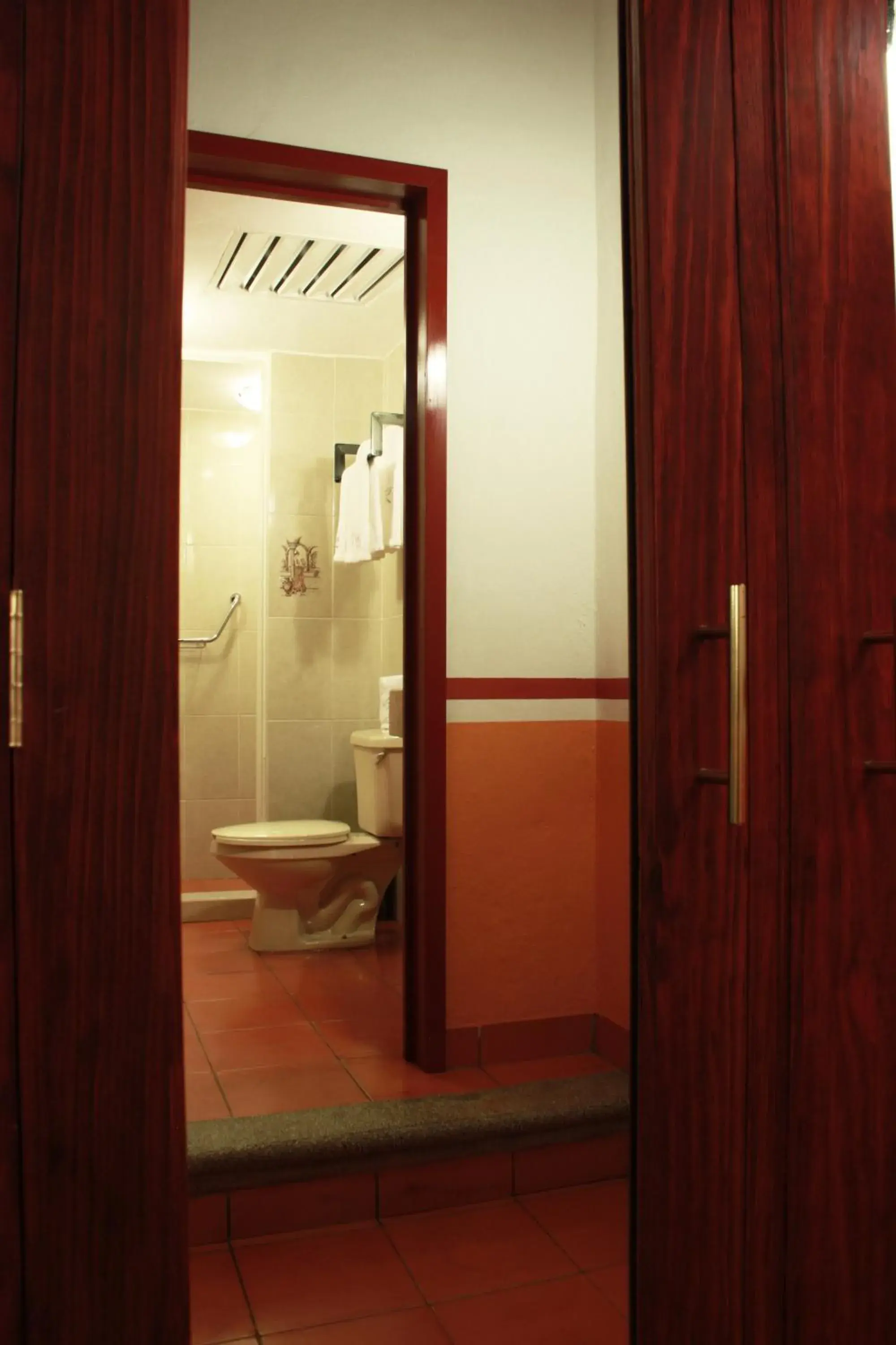 Bathroom in Hotel de la Paz