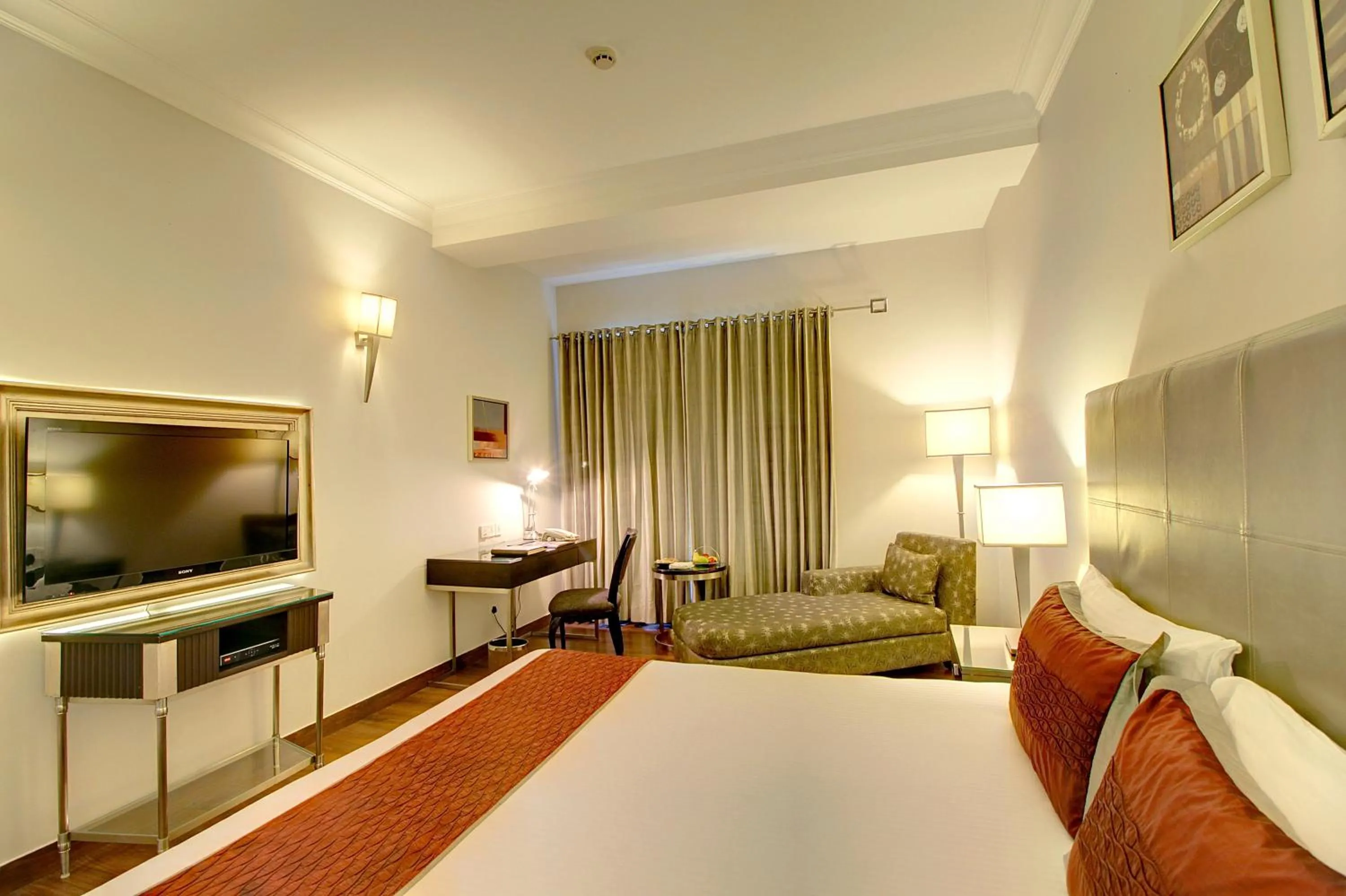Contemporary Room with 15% off on food and soft beverages  - single occupancy in The Pllazio Hotel