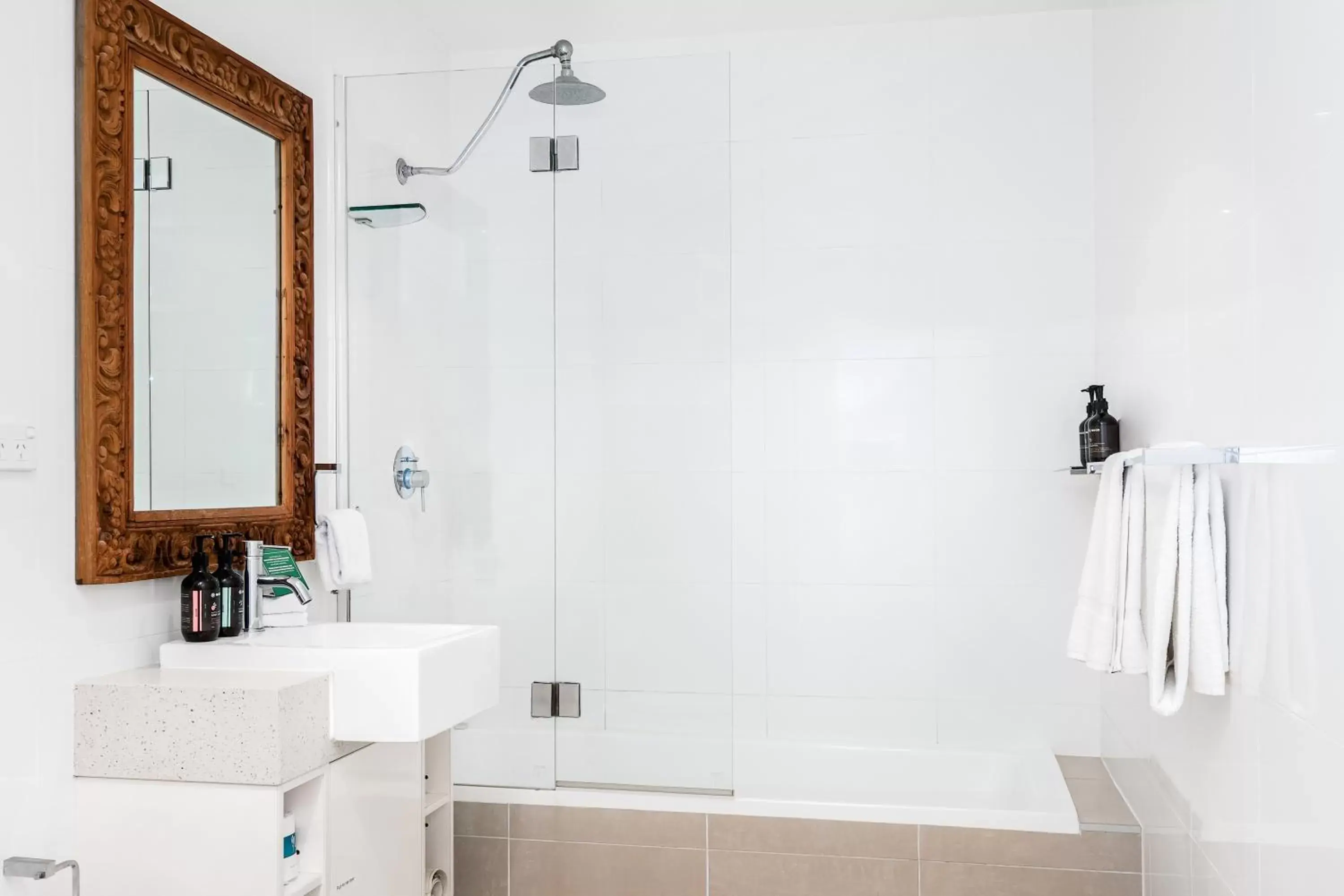 Bathroom in Byron Bay Hotel and Apartments