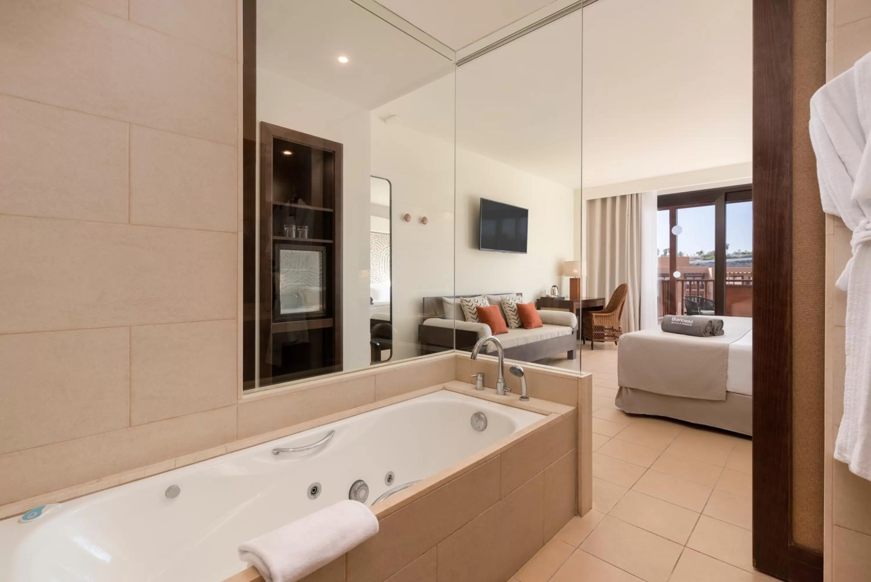 Hot Tub in Barceló Tenerife