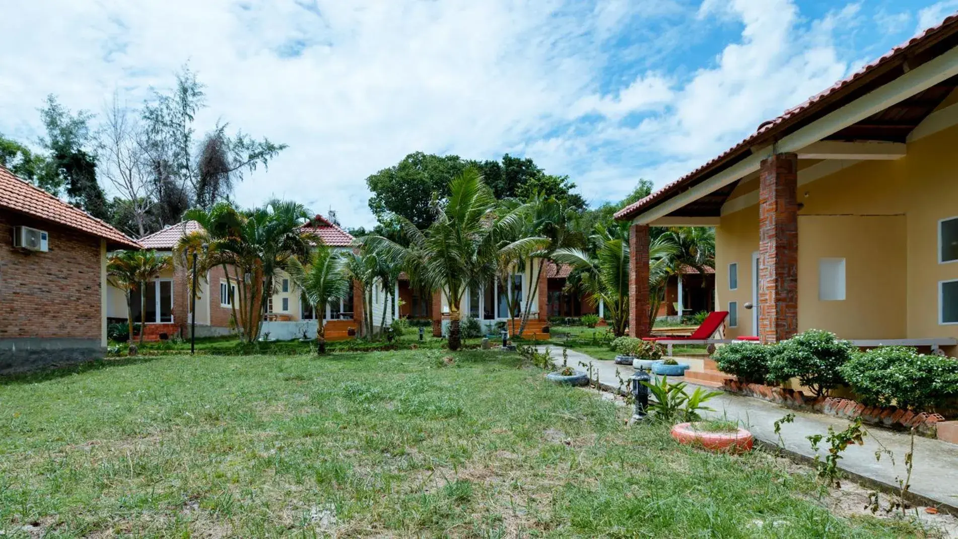 Garden view, Property Building in Vung Bau Resort