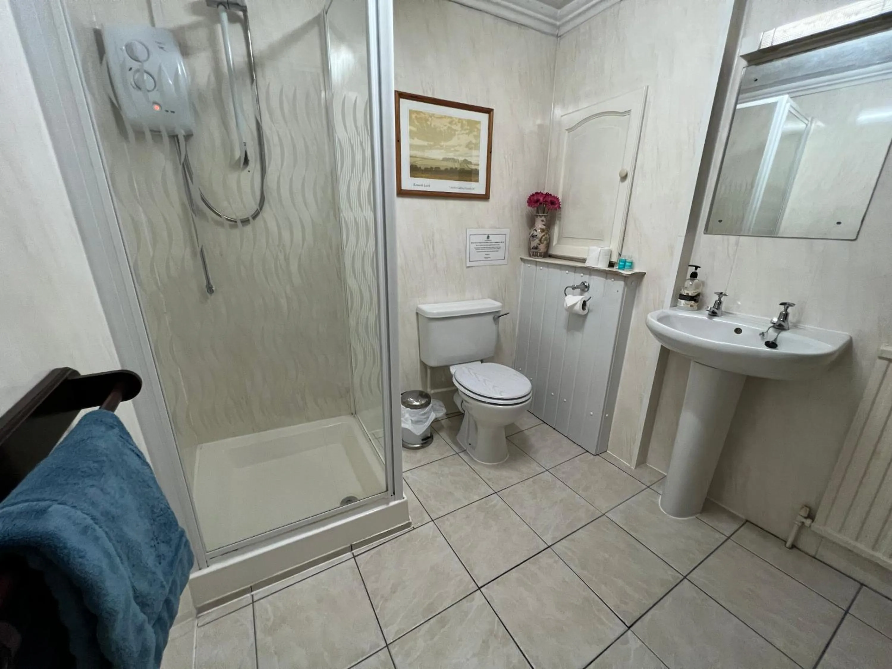 Georgian House Hotel