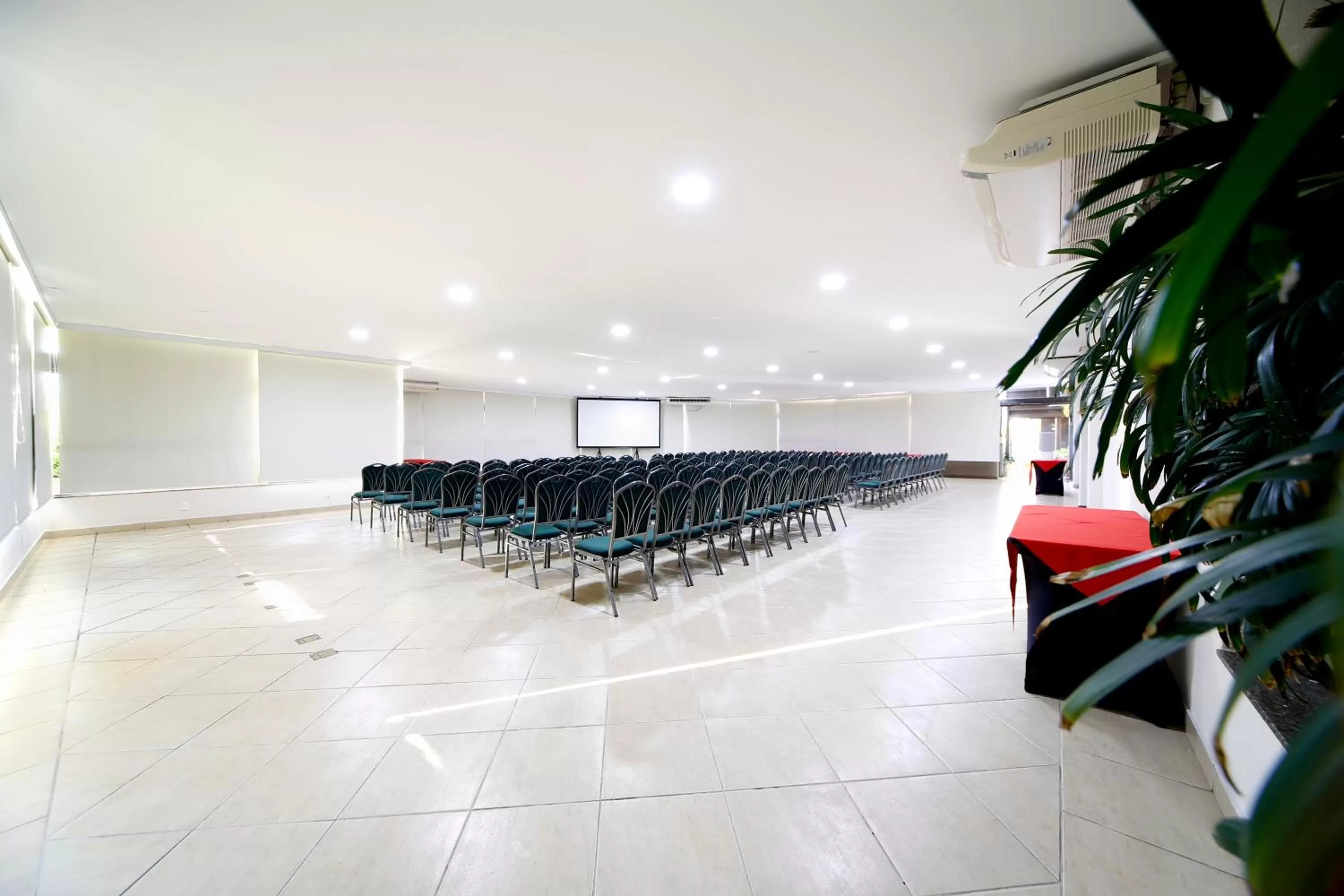 Business facilities in Sorocaba Park Hotel by Atlantica