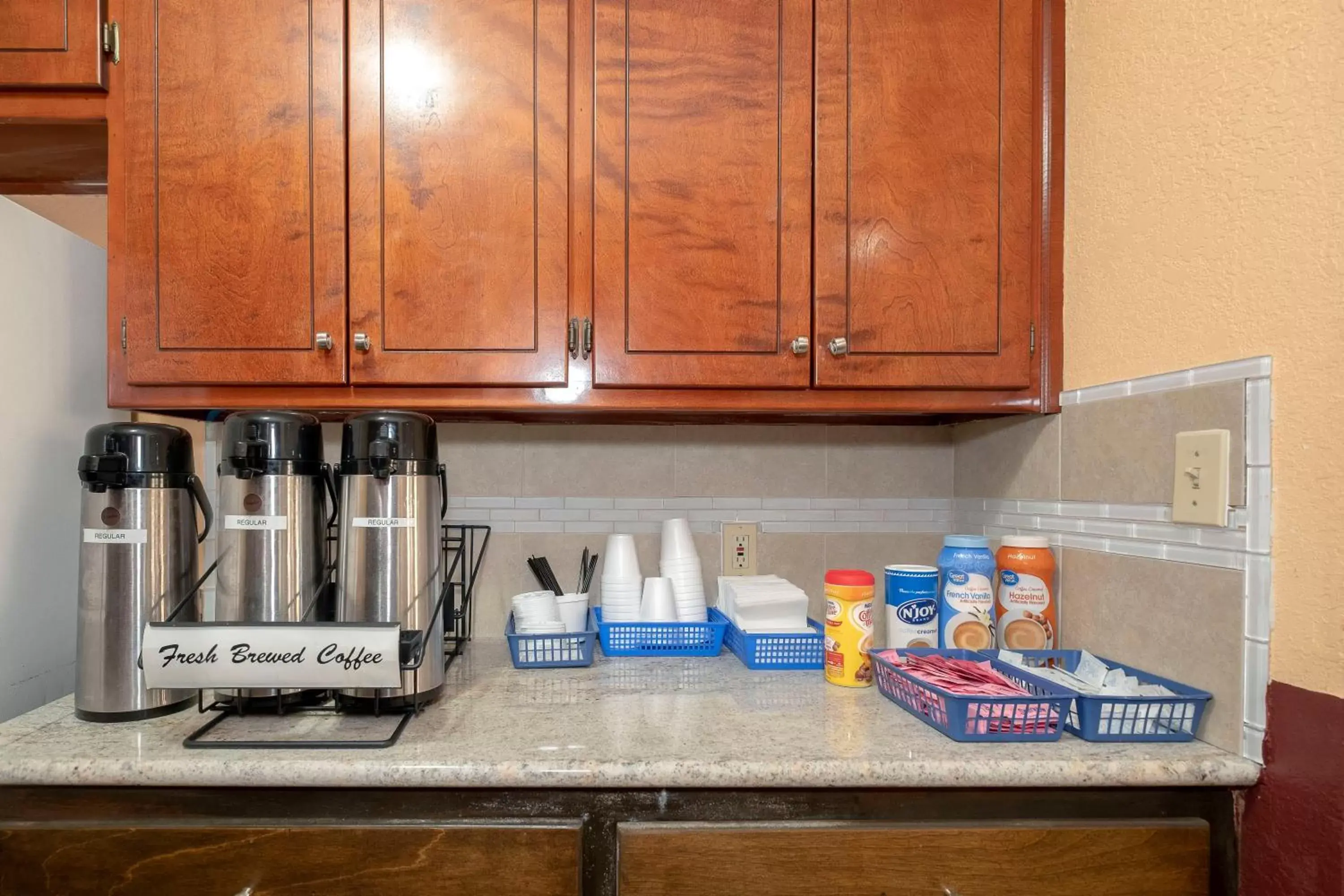 Lobby or reception in Red Roof Inn Valdosta - University Lobby or reception in Red Roof Inn Valdosta - University