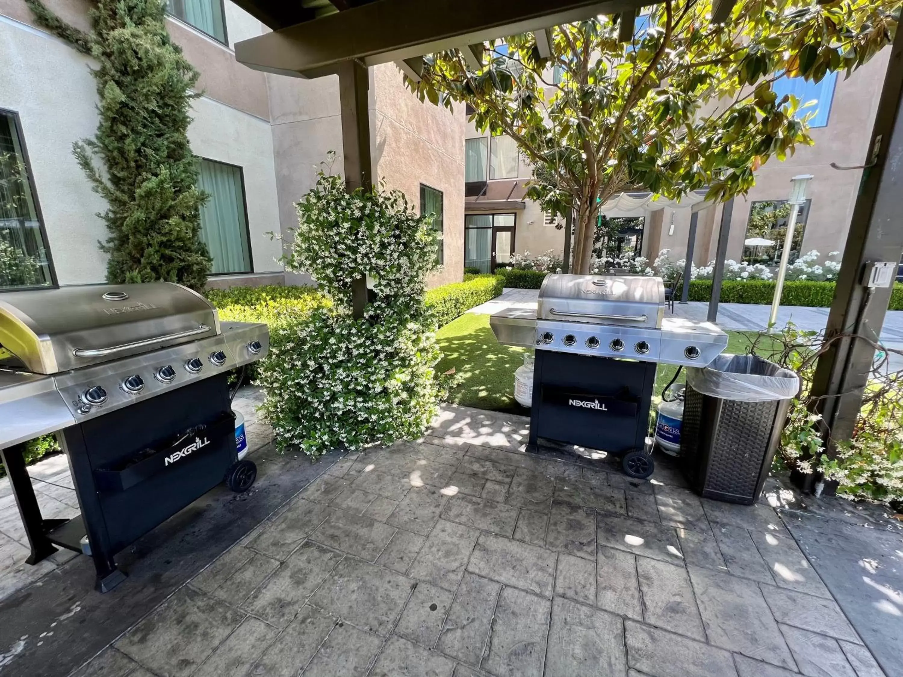 Fitness centre/facilities, BBQ Facilities in Staybridge Suites Carlsbad/San Diego, an IHG Hotel