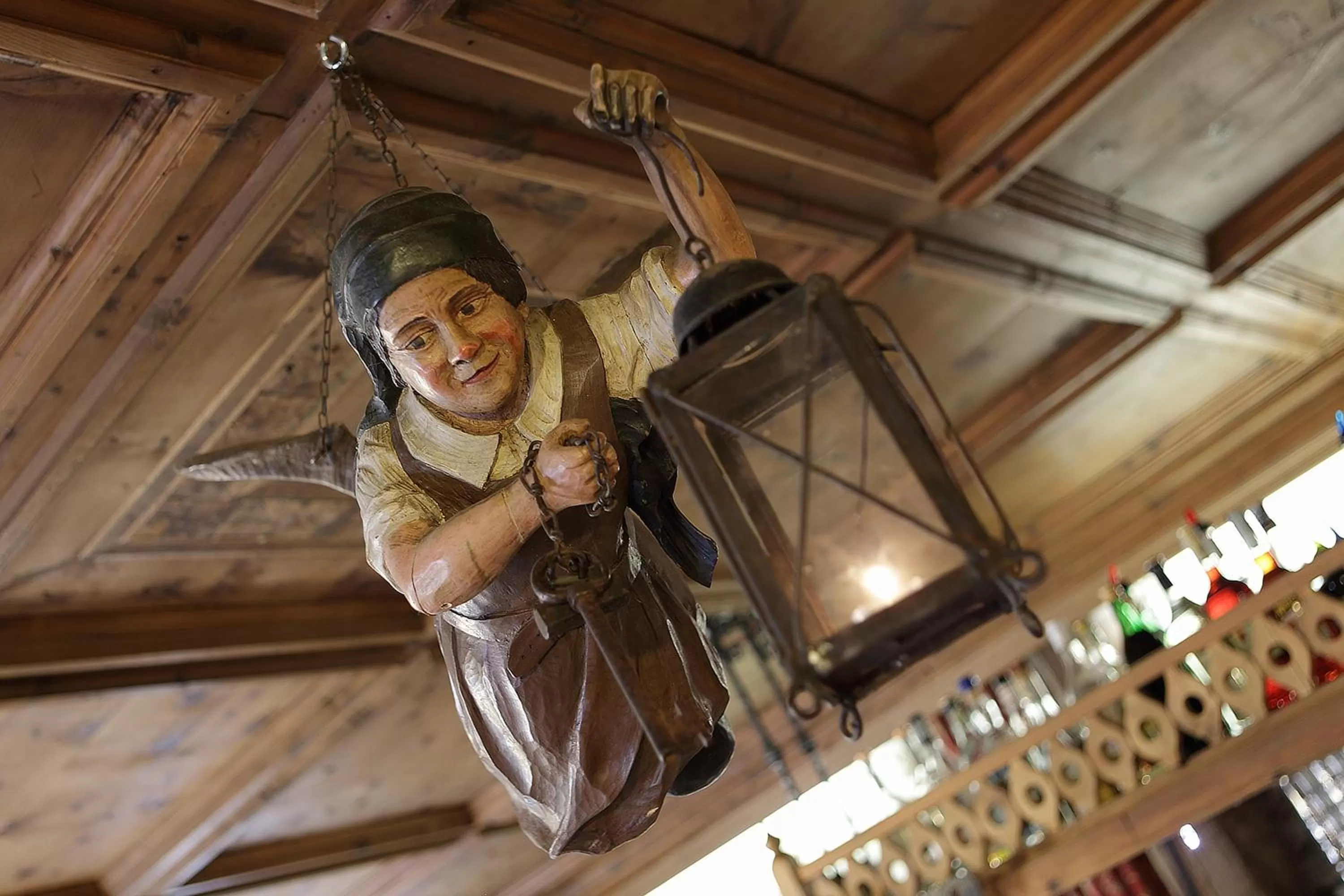 Decorative detail in Historic Hotel Ristorante La Stua