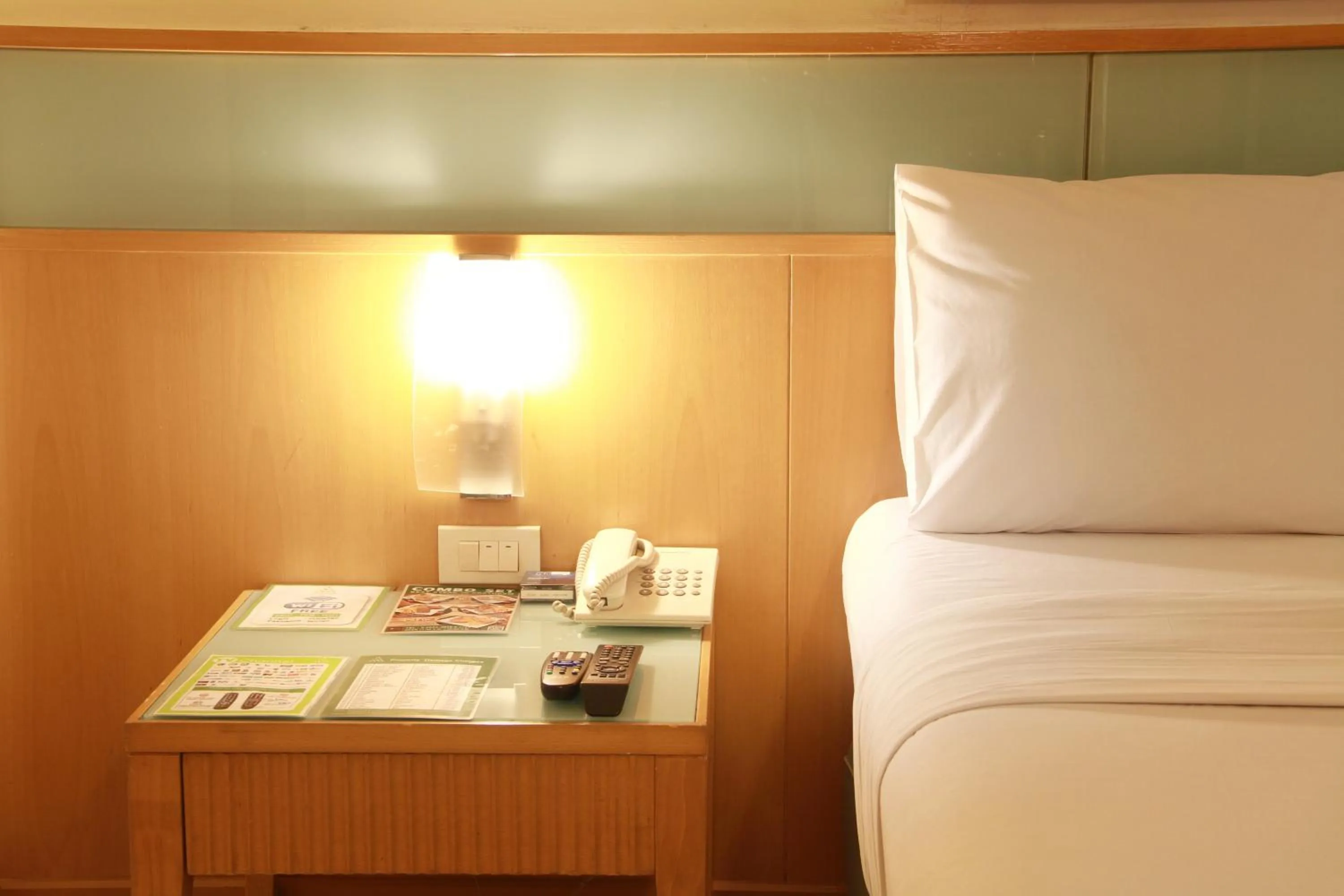 Bed in Ten Stars Hotel