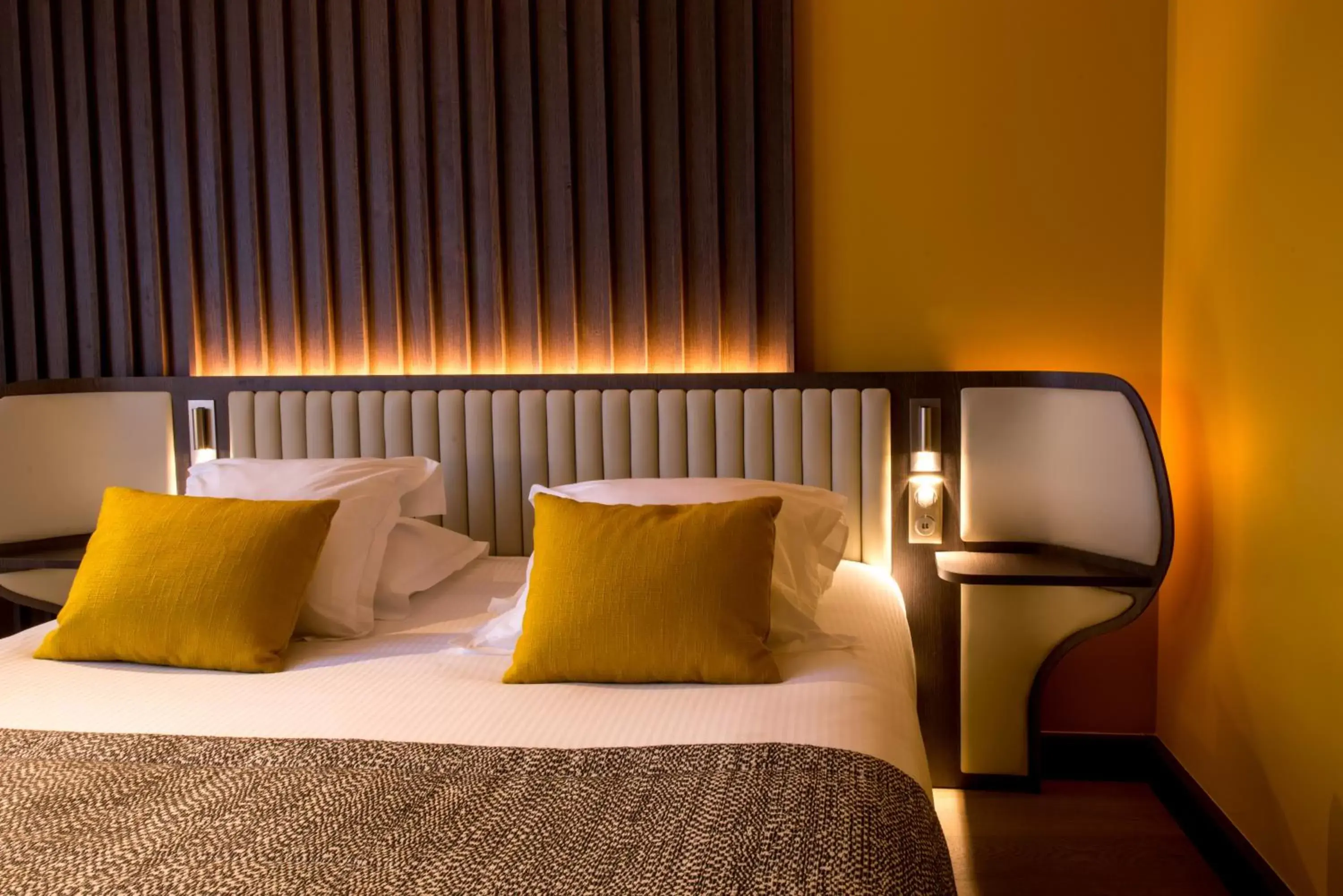 Photo of the whole room, Bed in Best Western Premier Hotel de la Paix