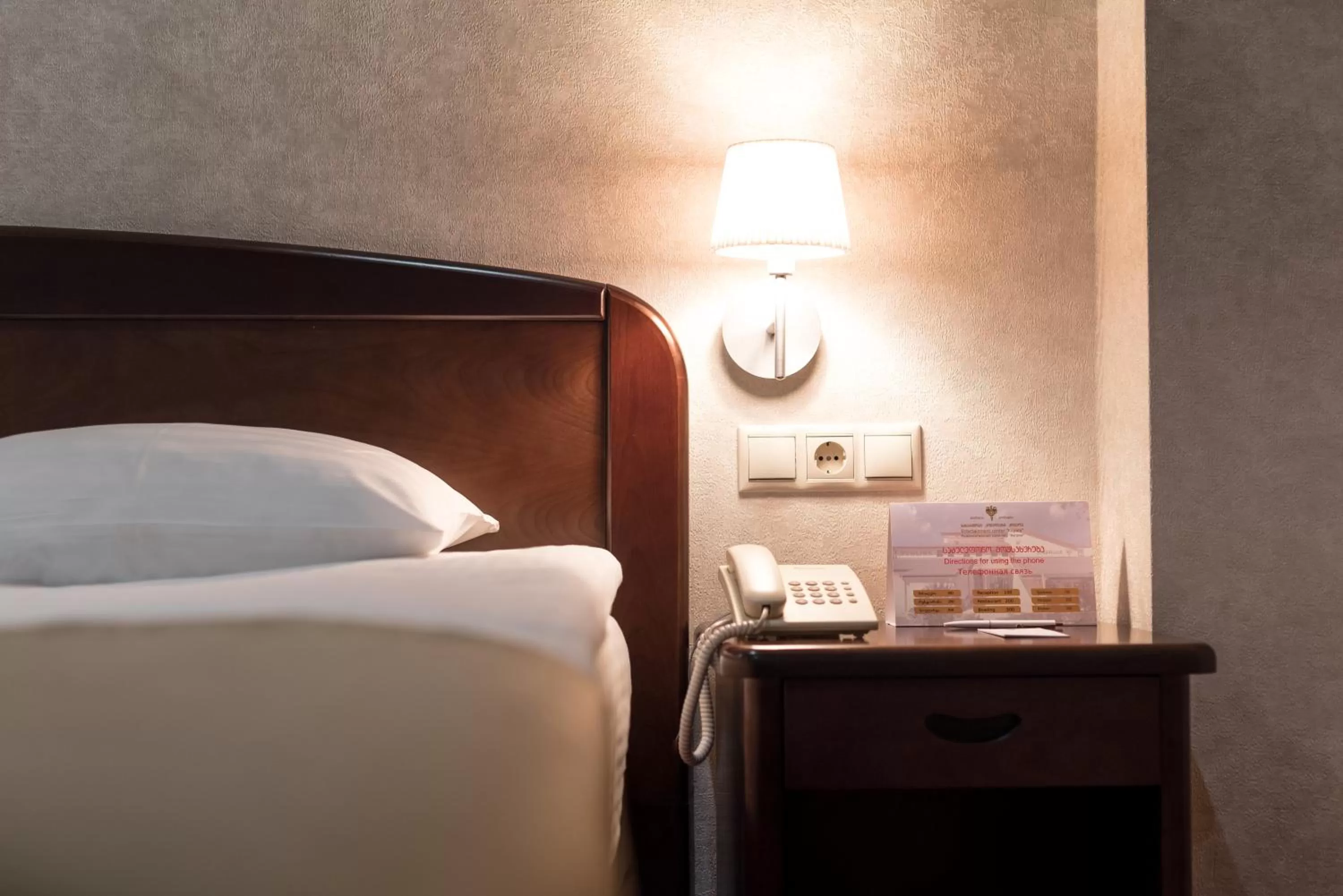 Bed in Kopala Tskneti Hotel