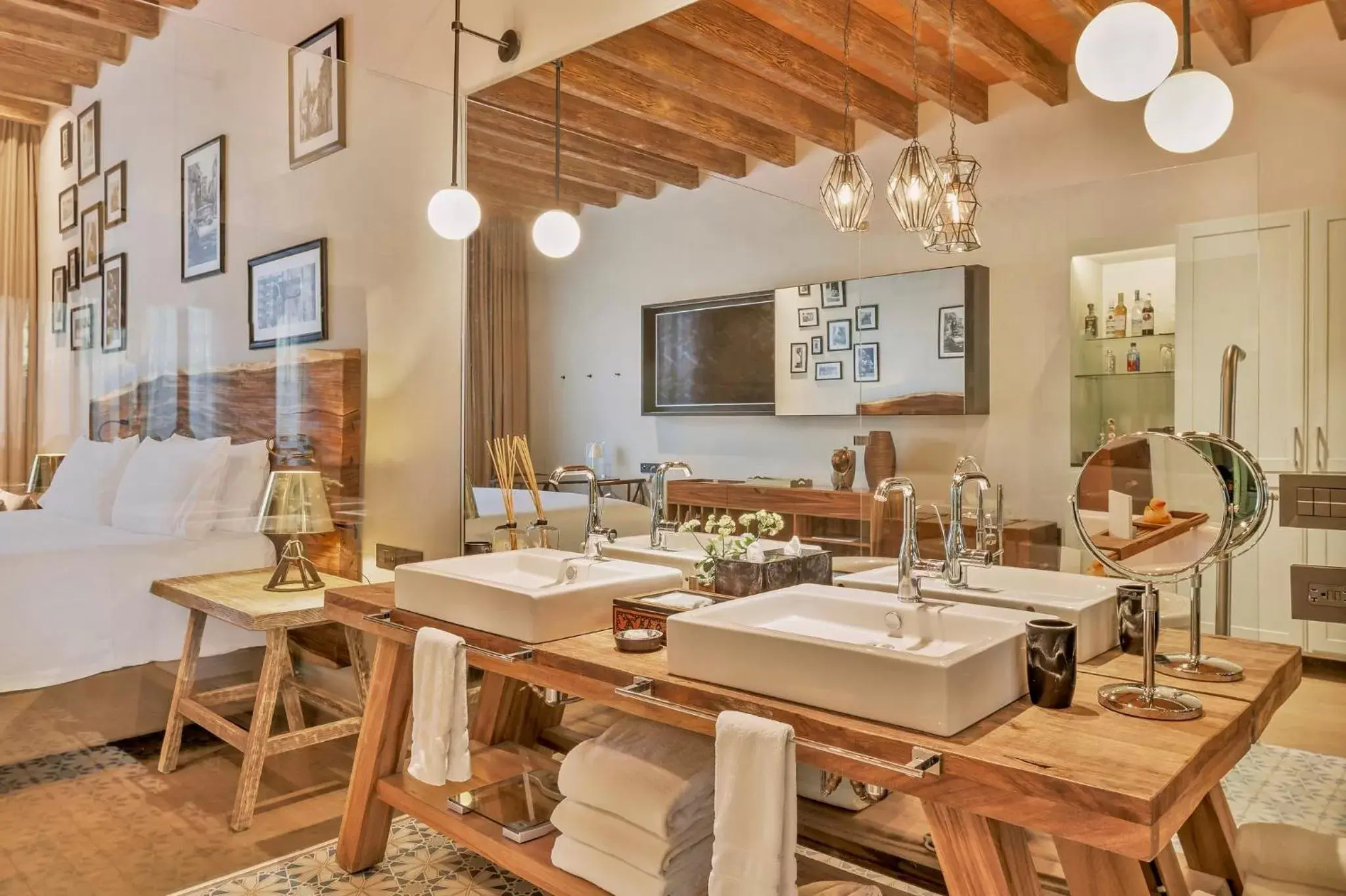 Photo of the whole room, Bathroom in Live Aqua San Miguel de Allende Urban Resort