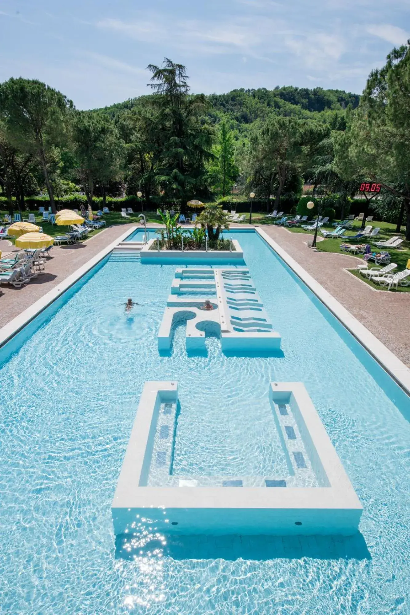 Spring, Swimming Pool in Apollo Terme Hotel