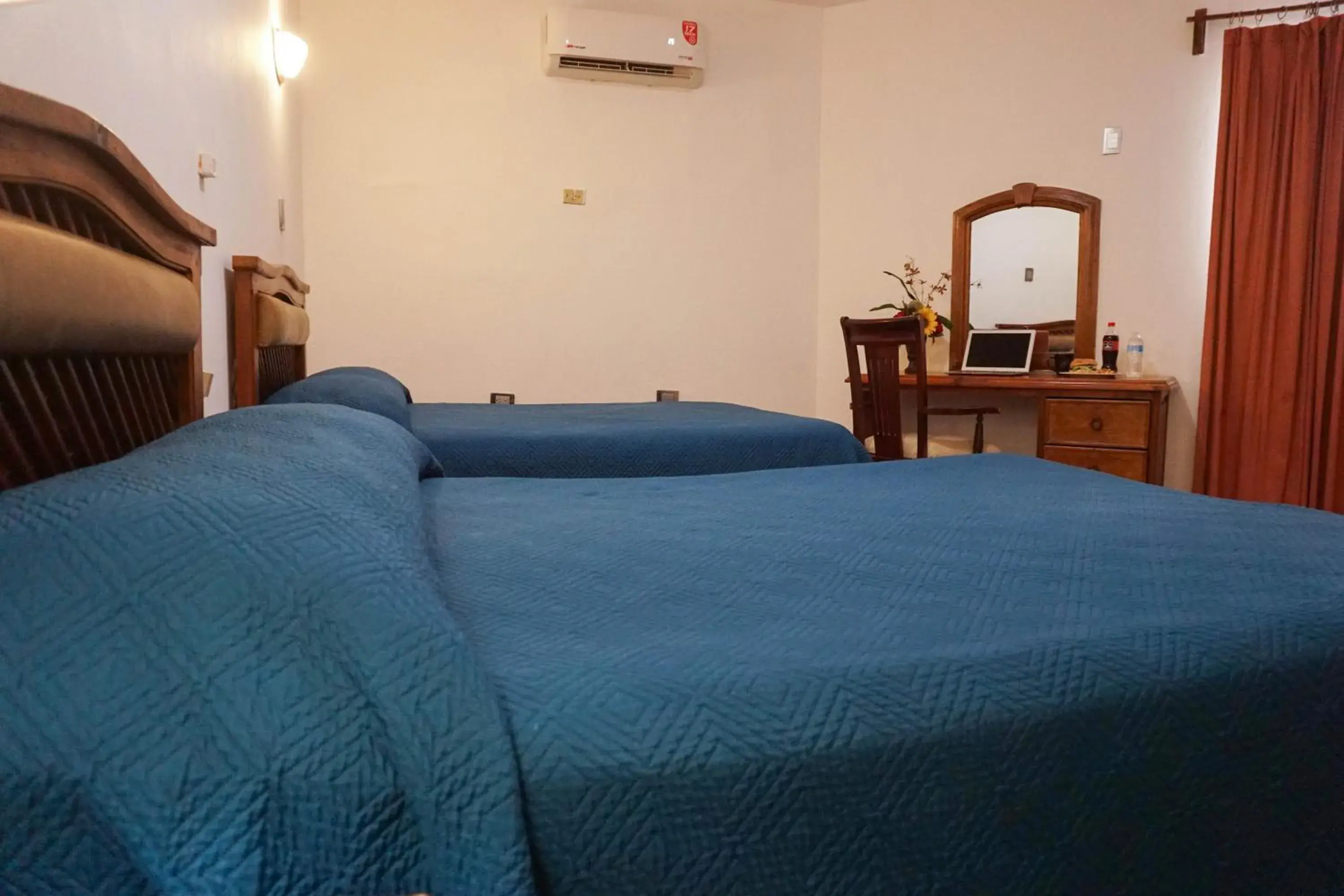 Bed in Hotel Las Fuentes